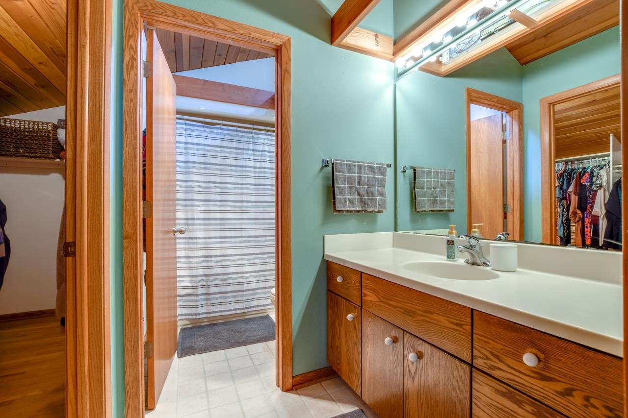 4905 Foxfire Trail