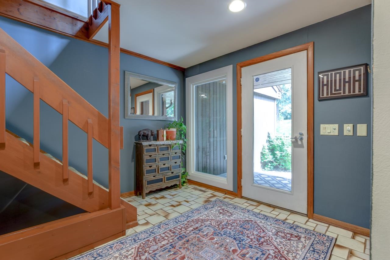 4905 Foxfire Trail
