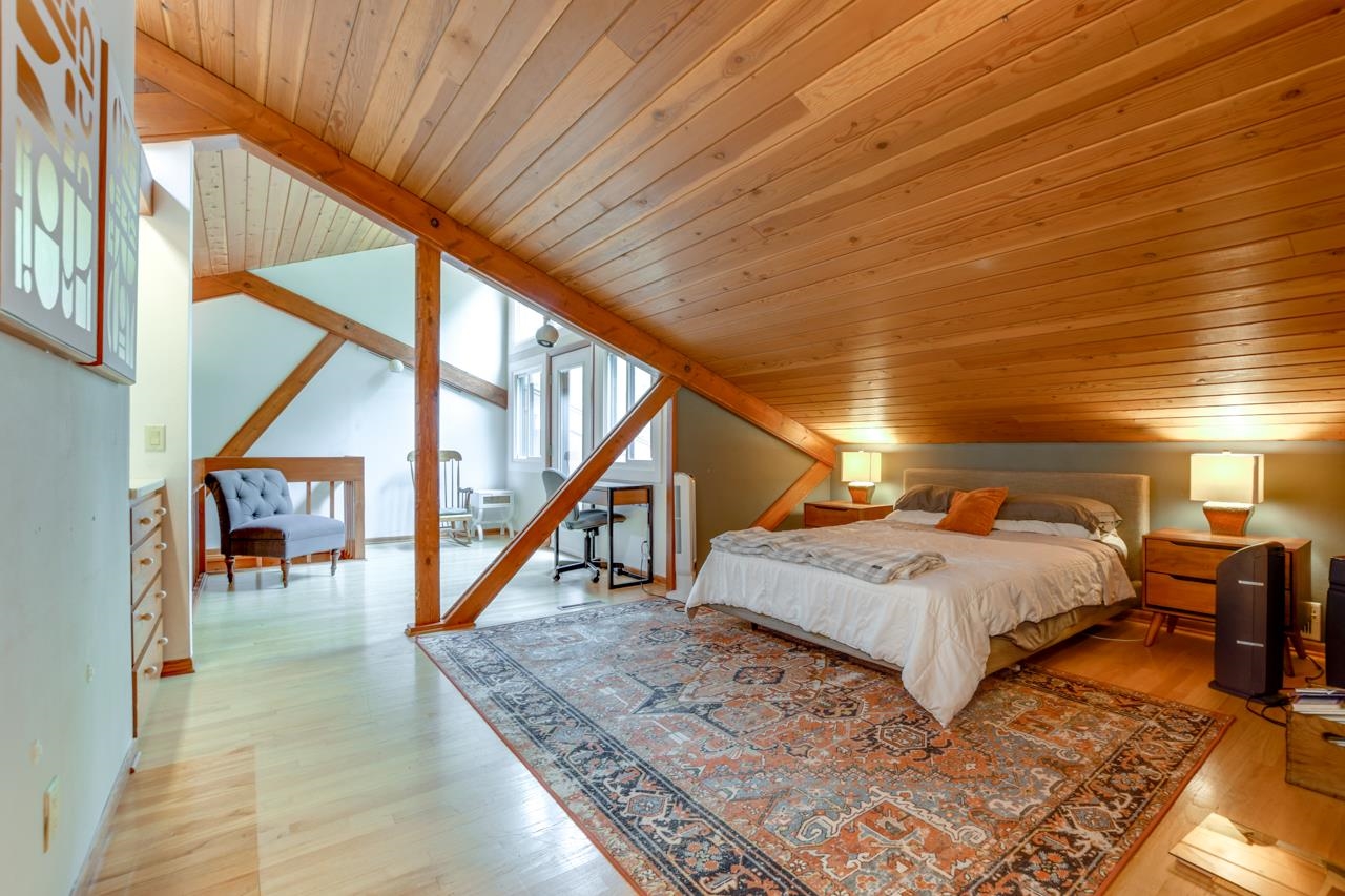 4905 Foxfire Trail