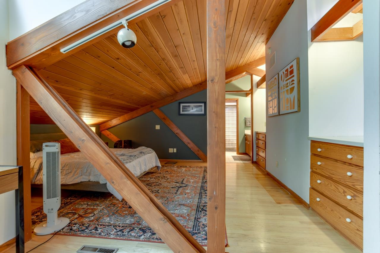 4905 Foxfire Trail