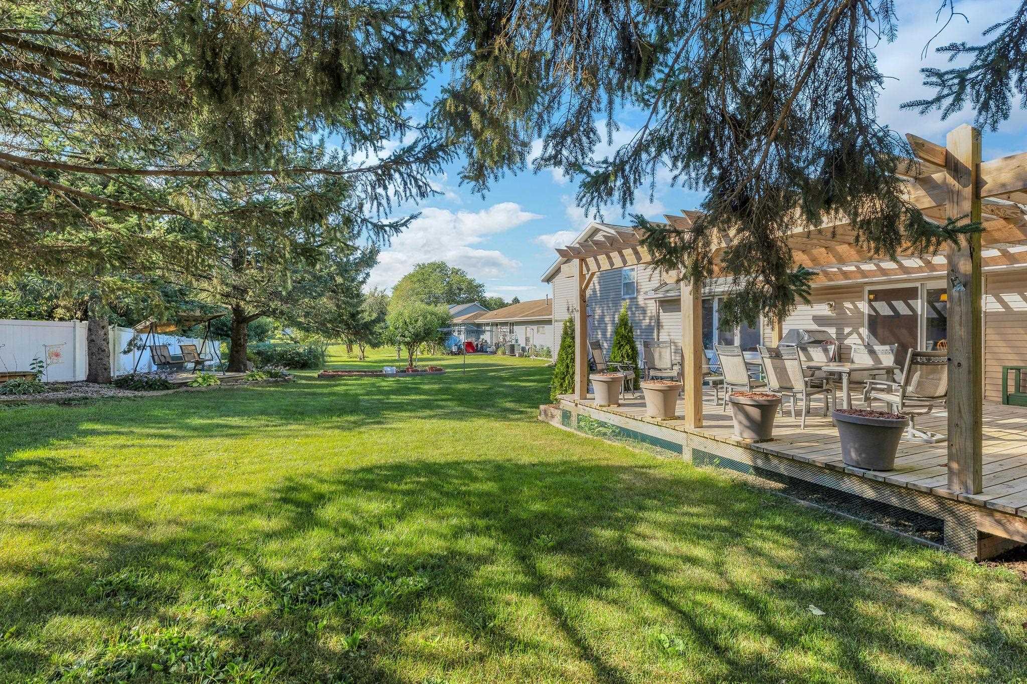 734 Lyndhurst Drive