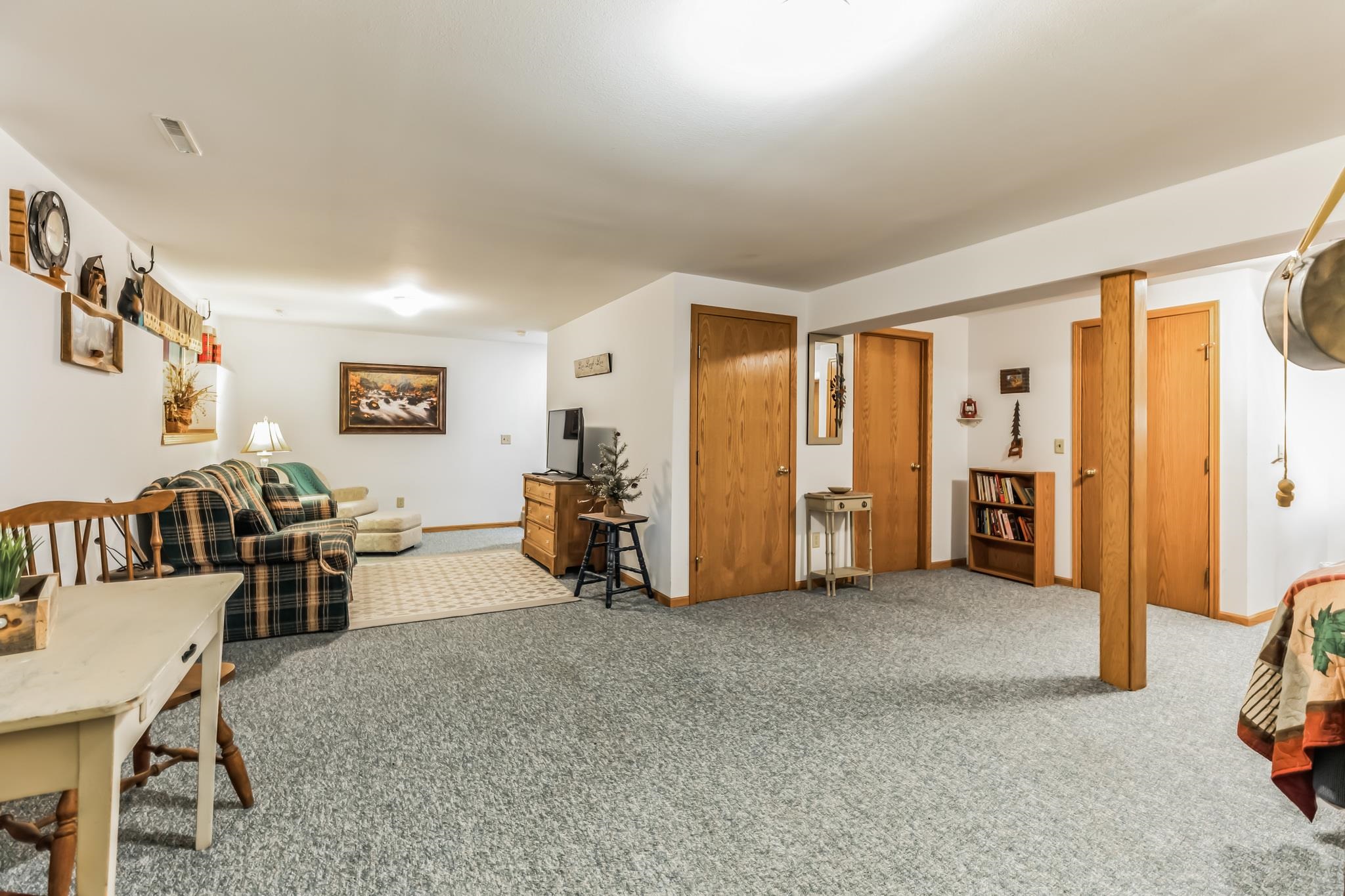 602 E Madison Avenue 7