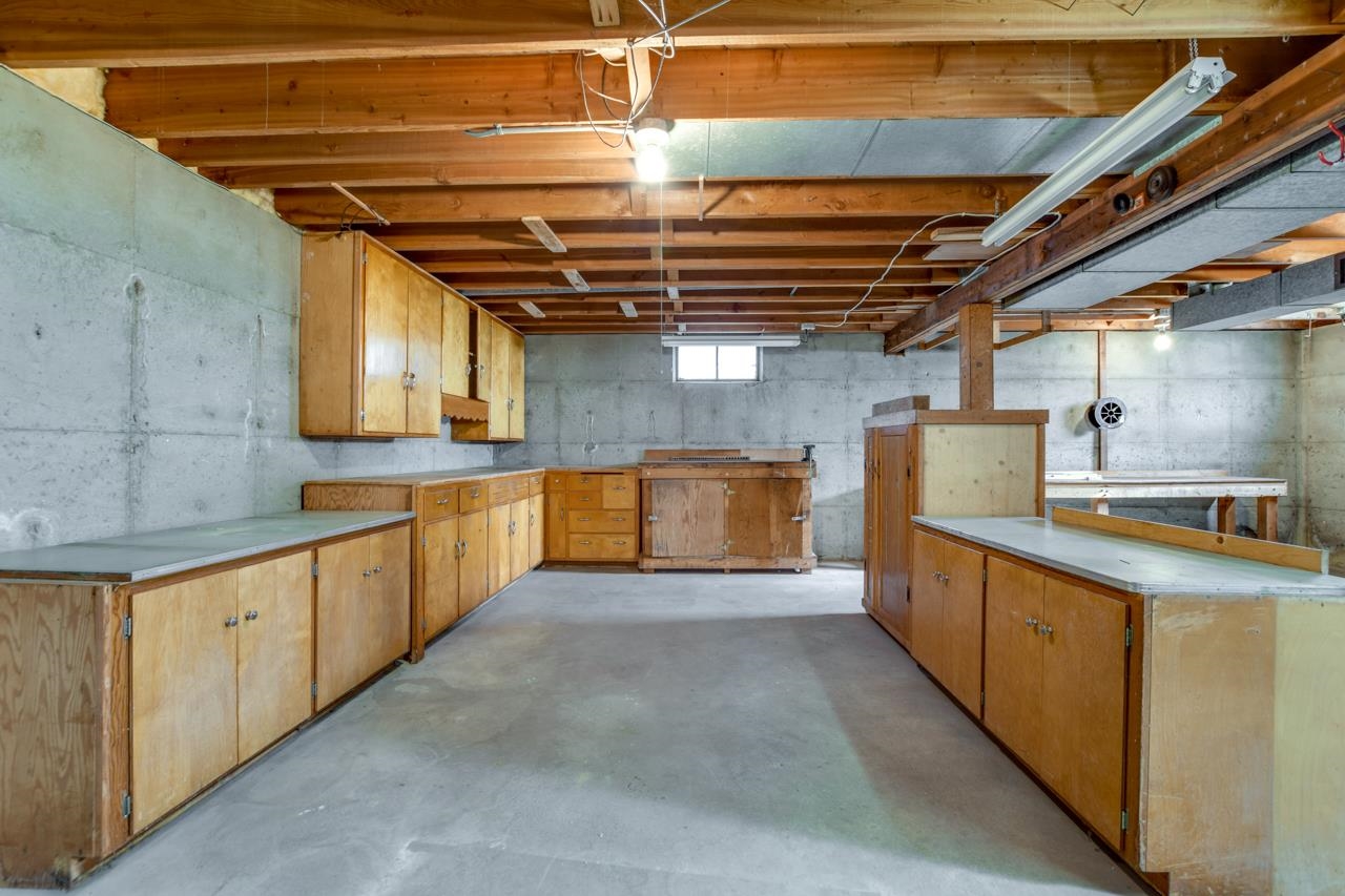 4041 Rockwell Drive
