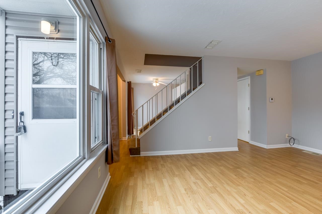 324 East Bluff