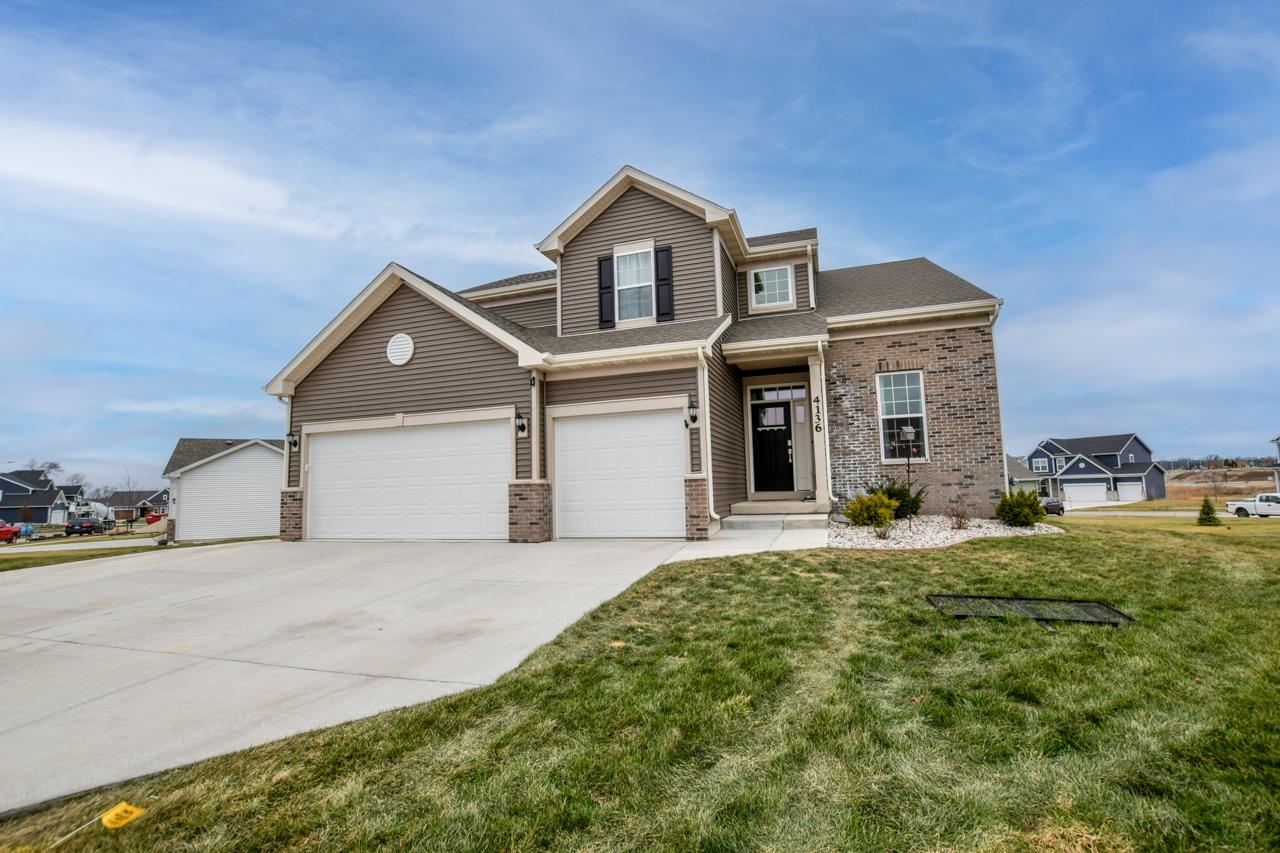 4136 Eton Circle