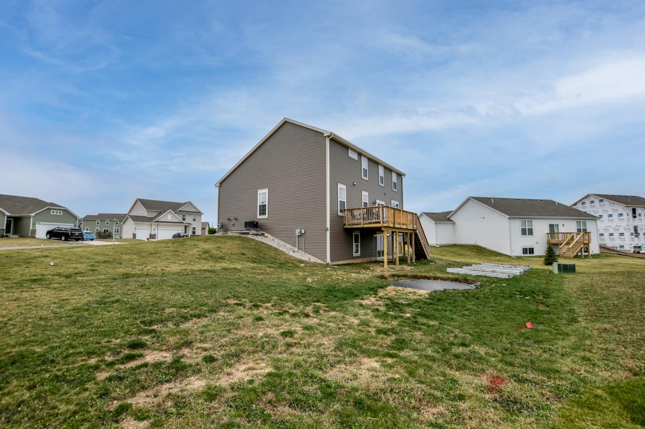4136 Eton Circle