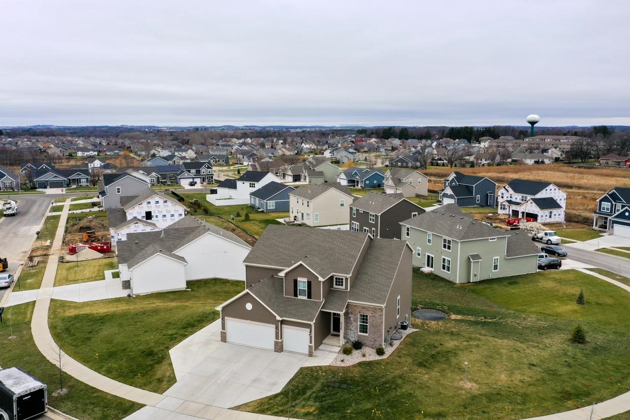 4136 Eton Circle