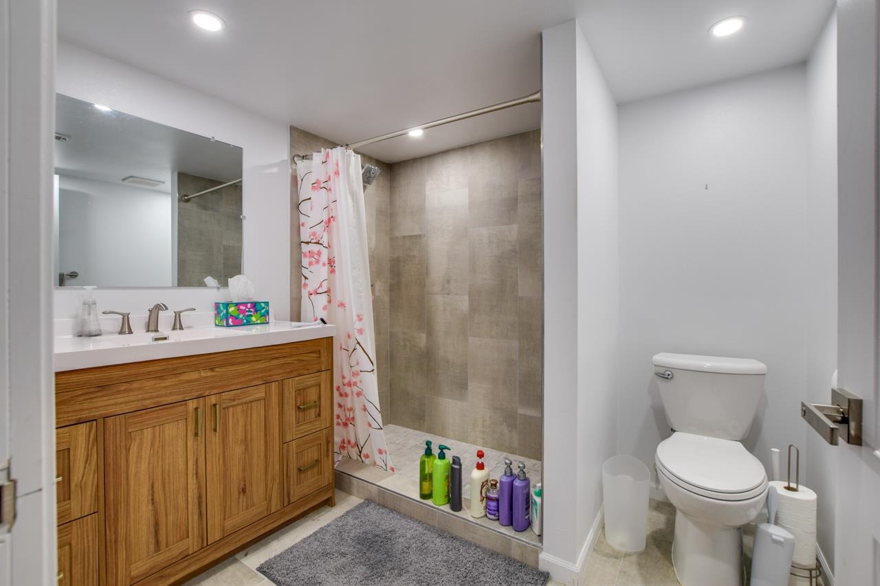 4136 Eton Circle