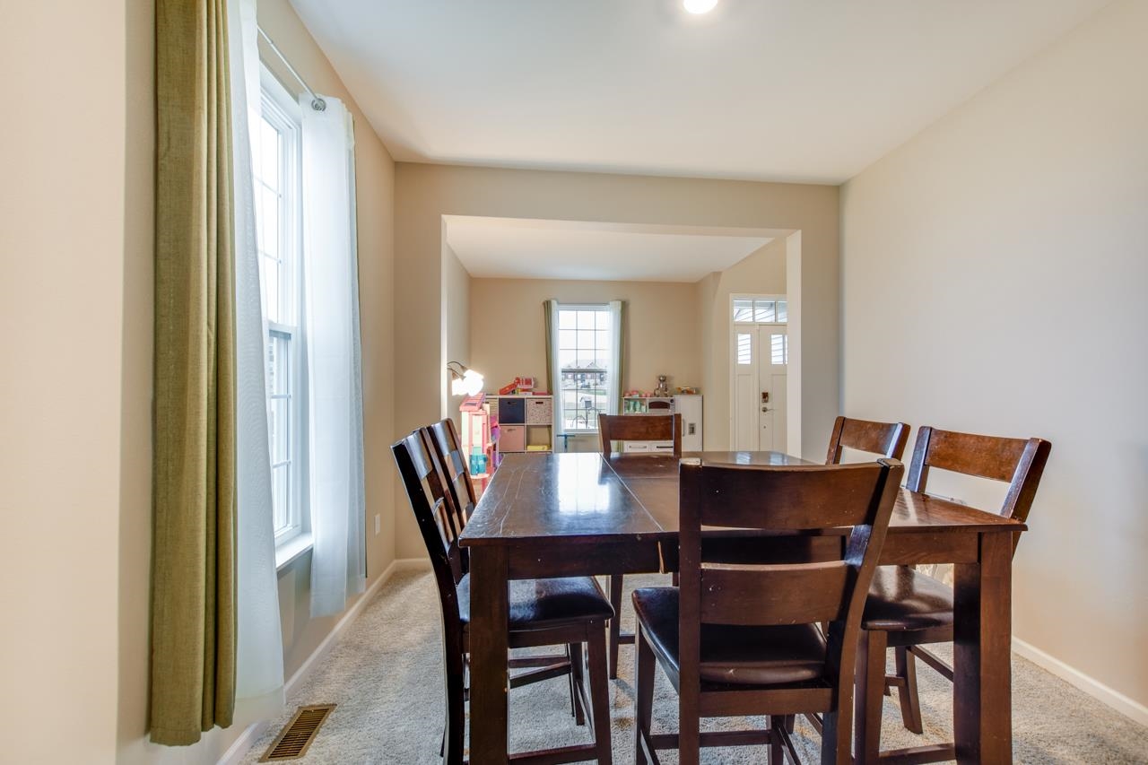 4136 Eton Circle