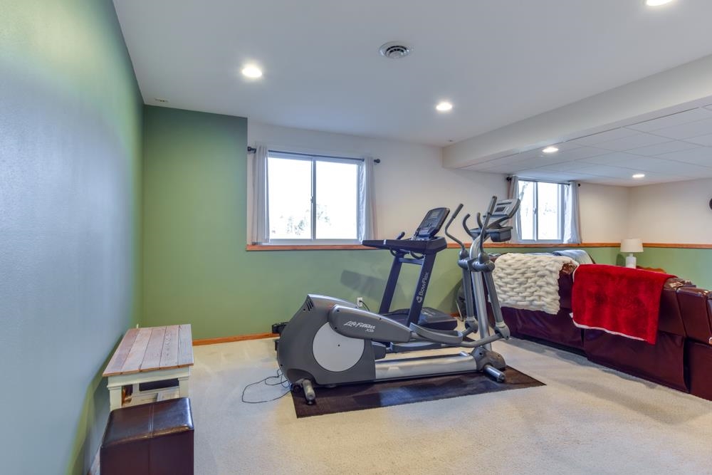 8492 Ellington Way
