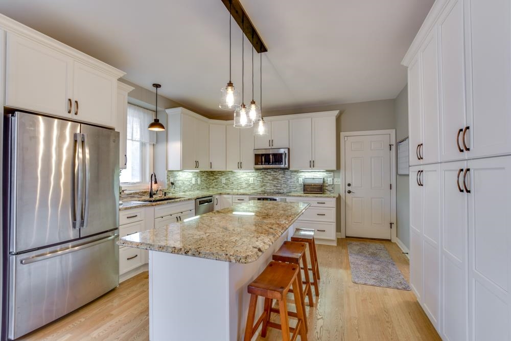 8492 Ellington Way