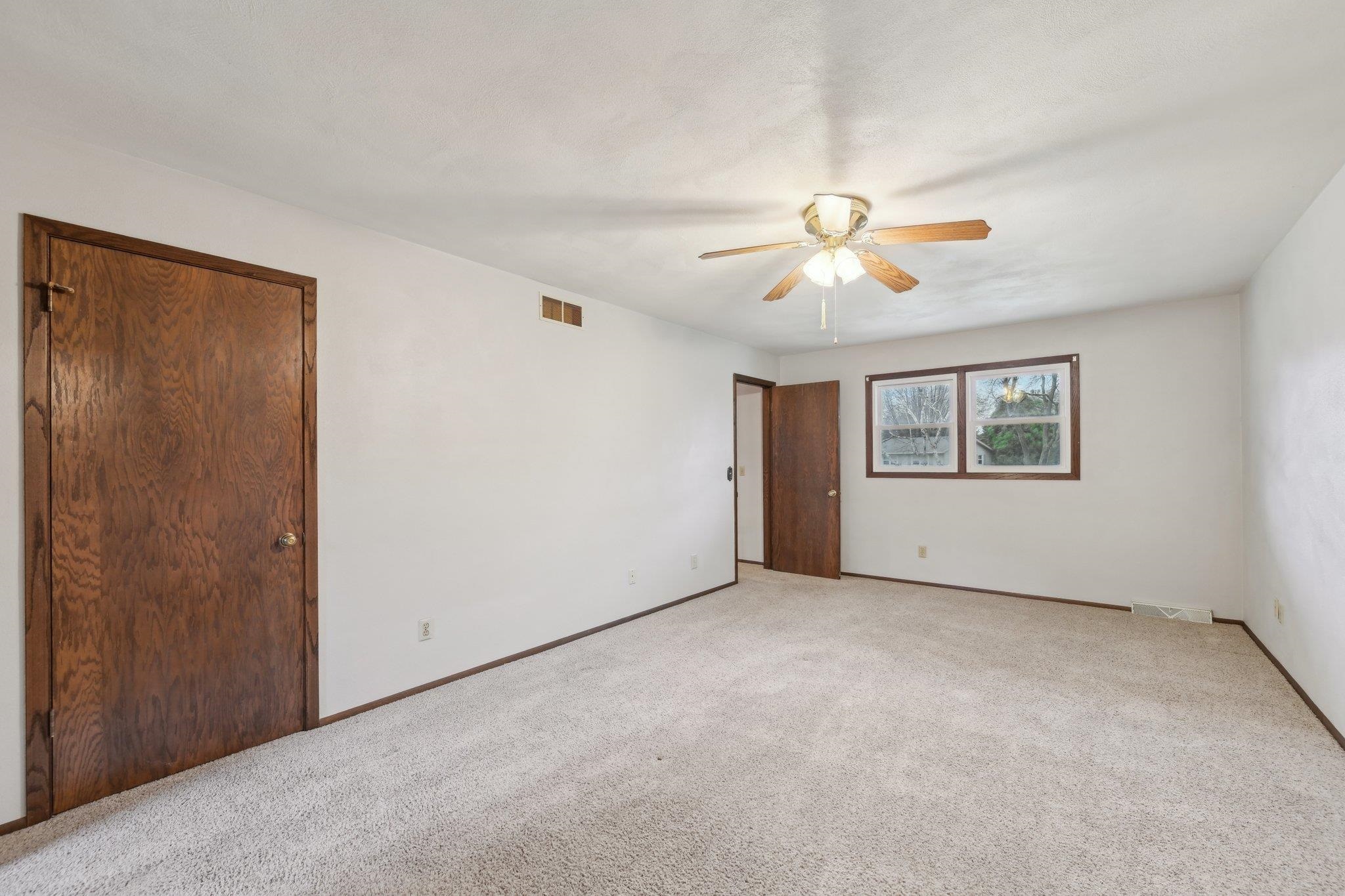 3753 Park Knoll Drive