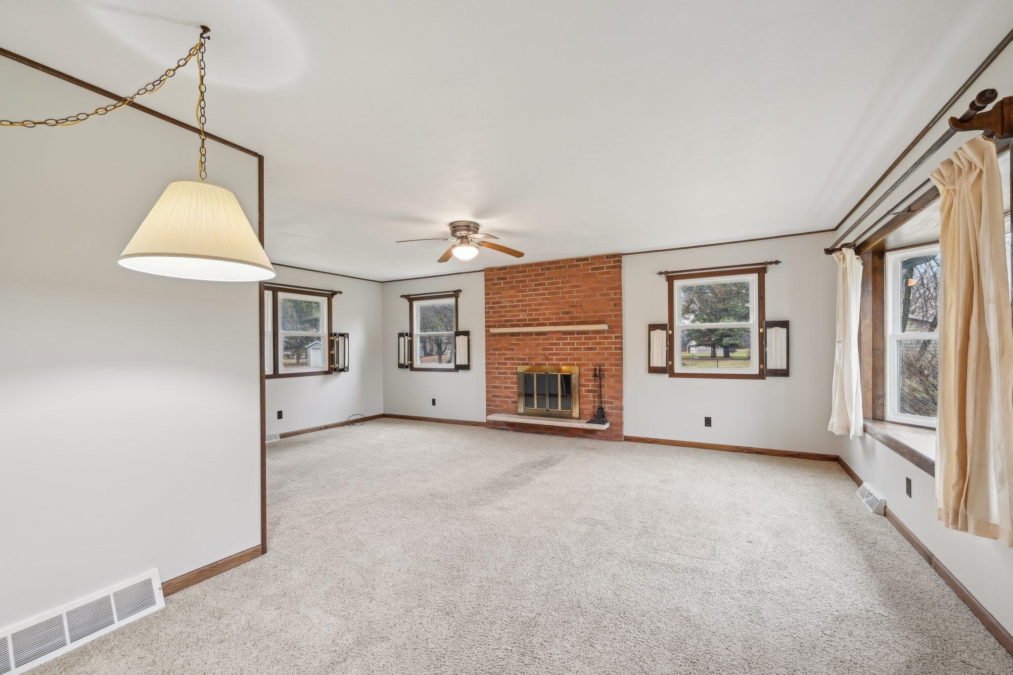 3753 Park Knoll Drive