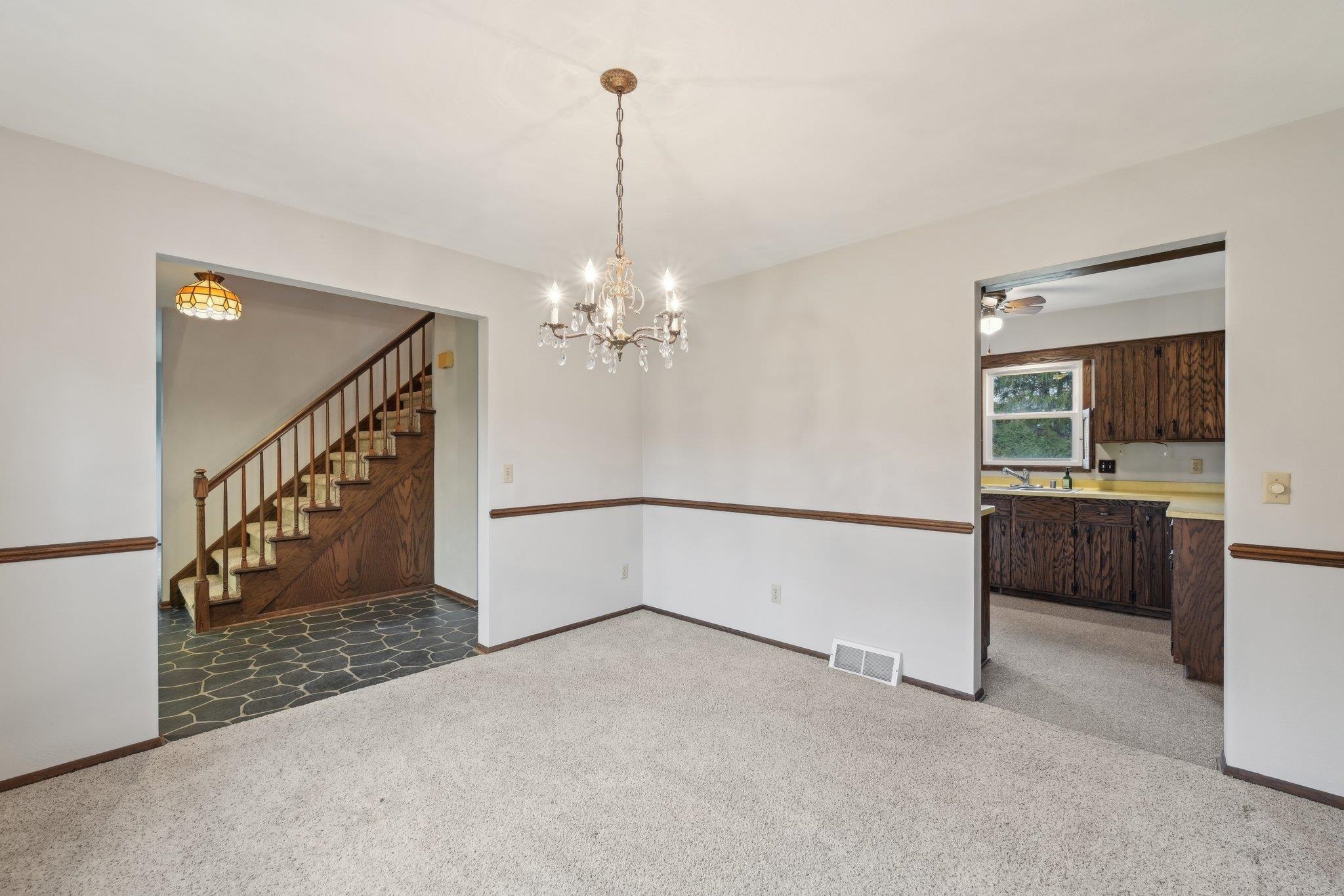 3753 Park Knoll Drive
