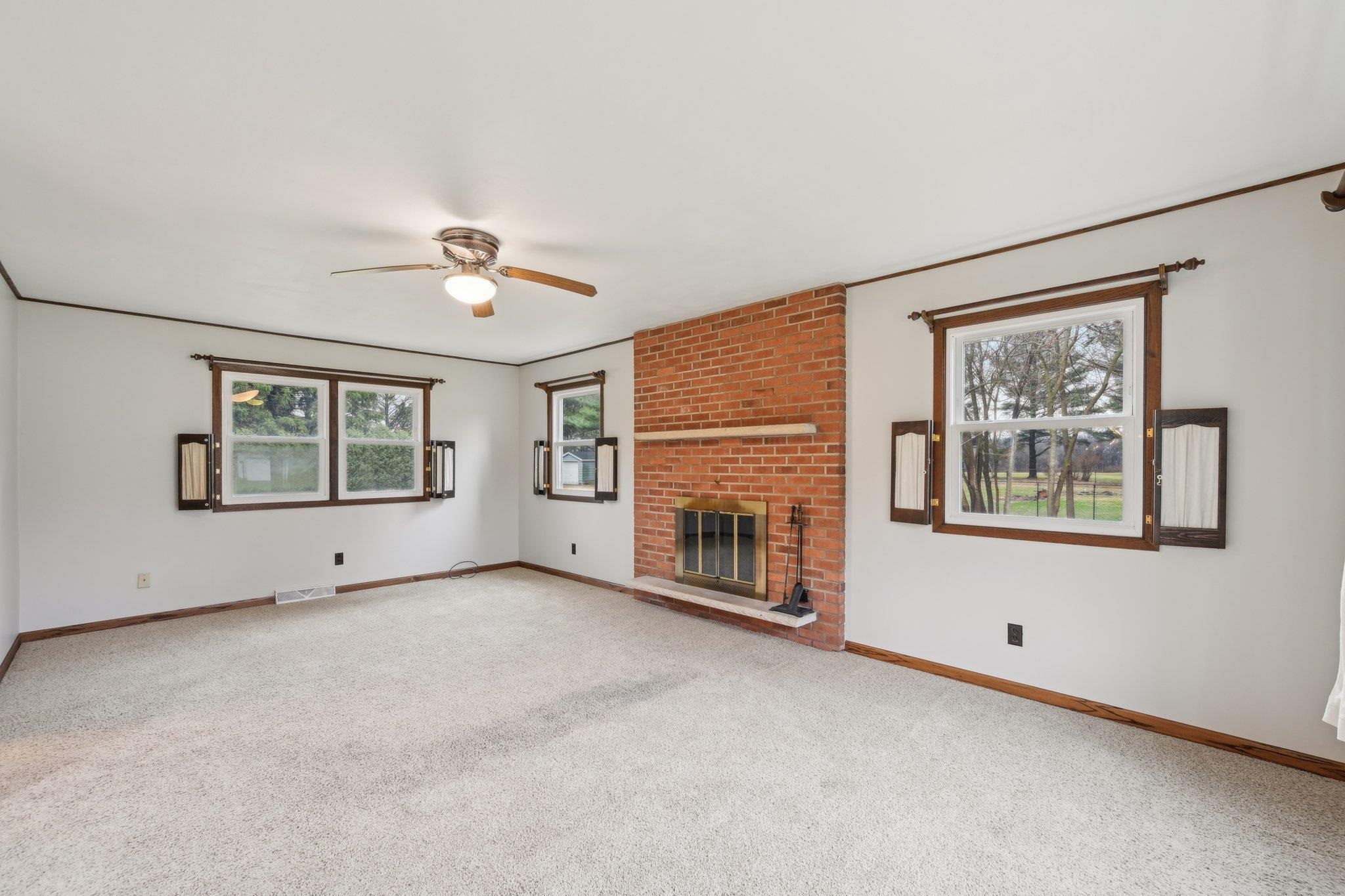 3753 Park Knoll Drive