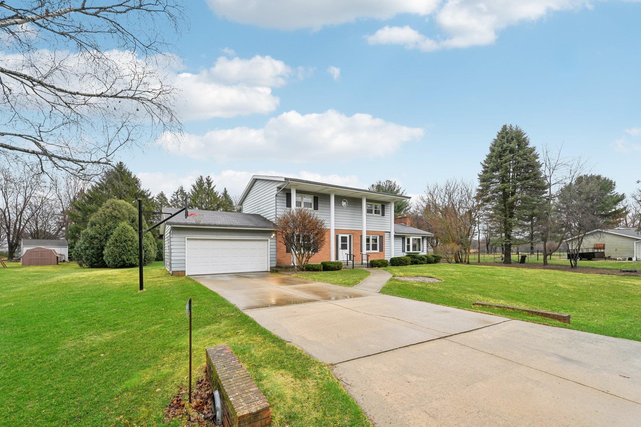 3753 Park Knoll Drive