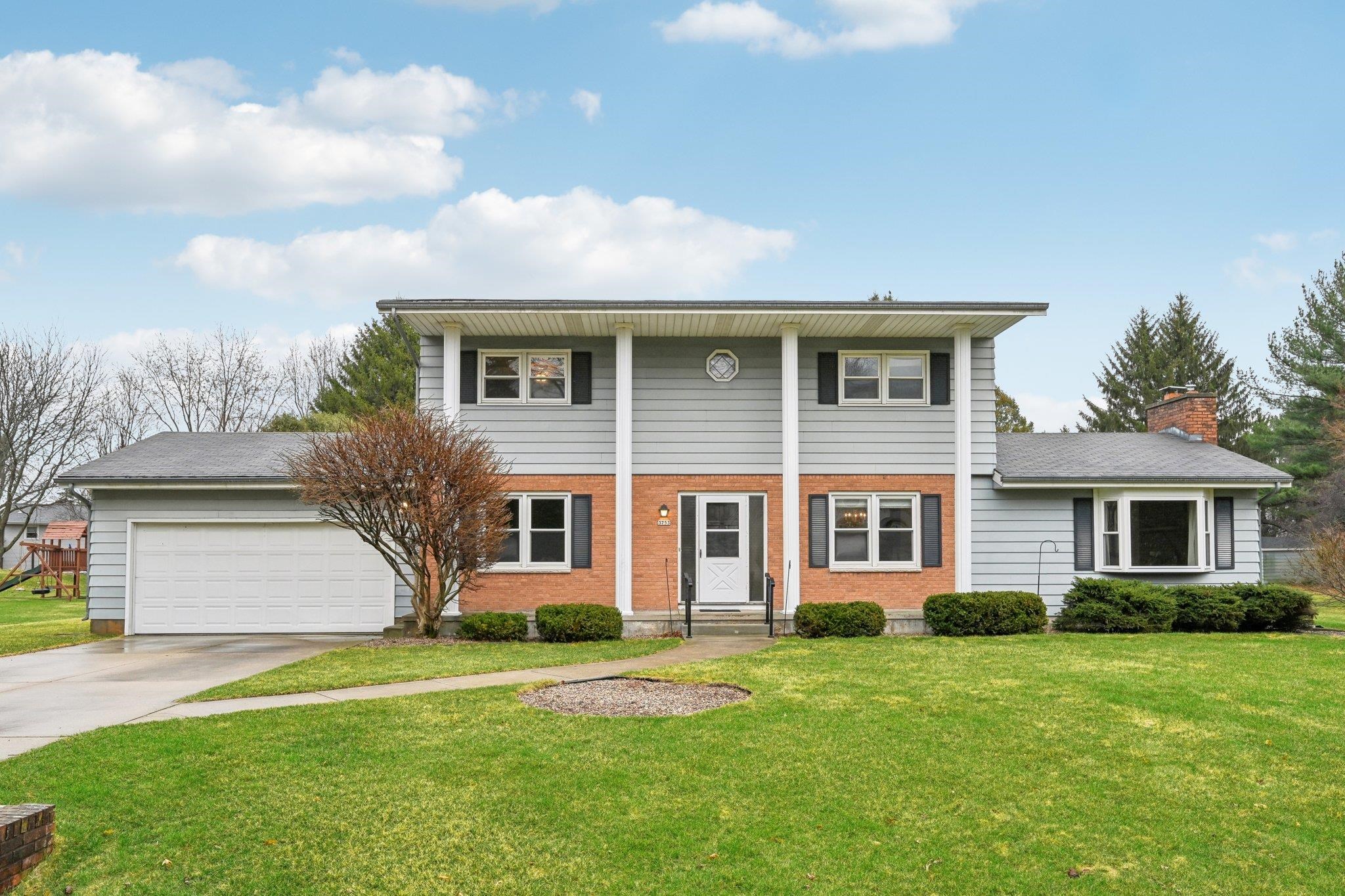 3753 Park Knoll Drive