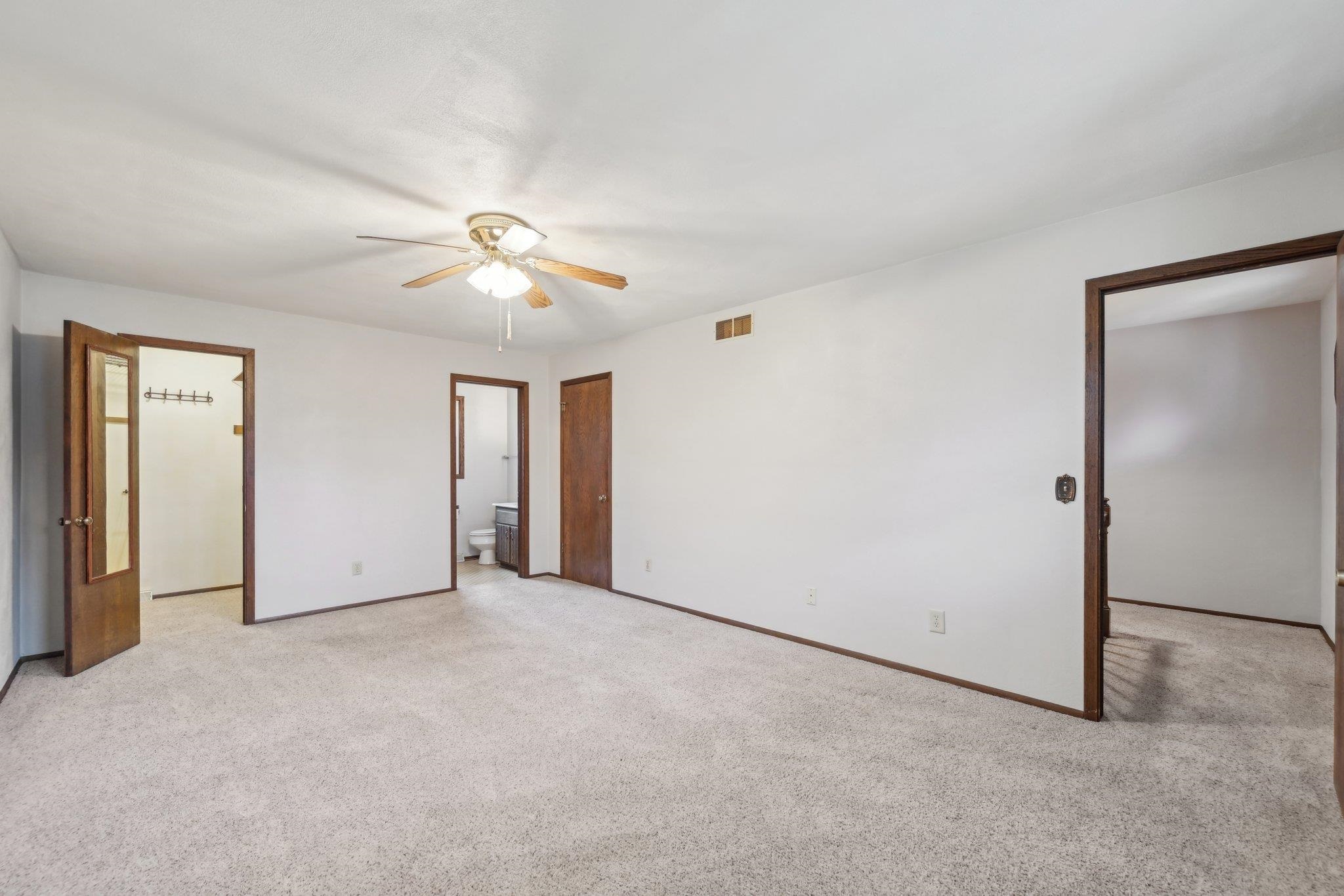 3753 Park Knoll Drive