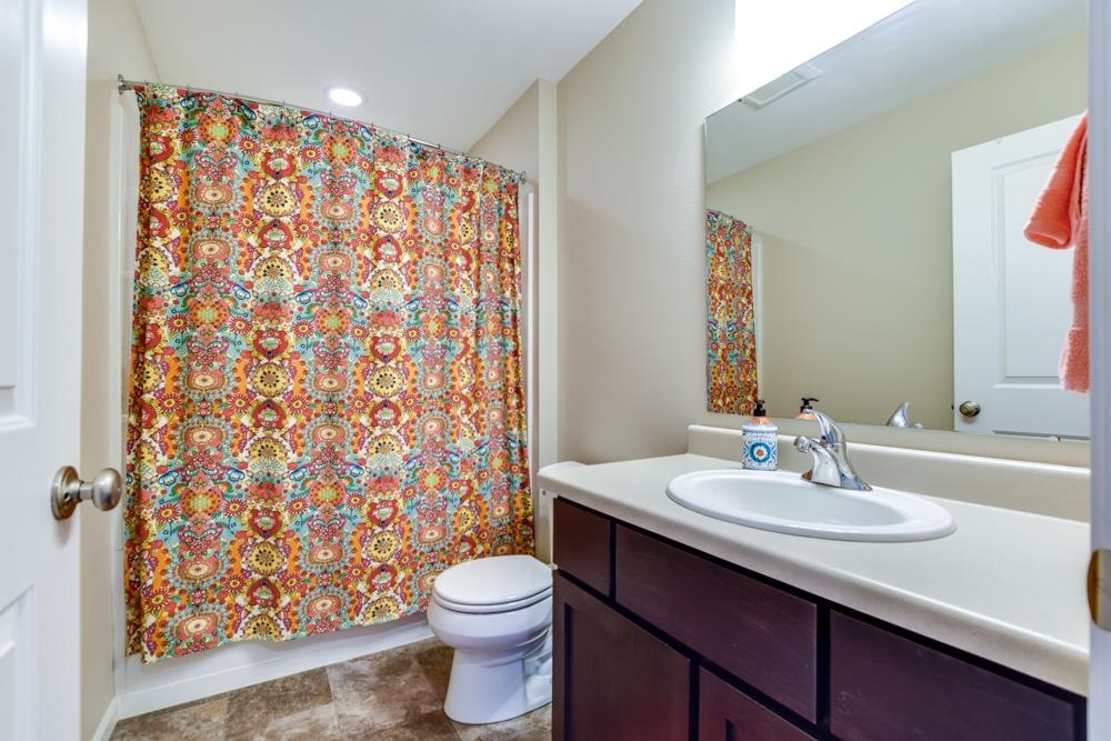 1707 Autumn Lake Parkway
