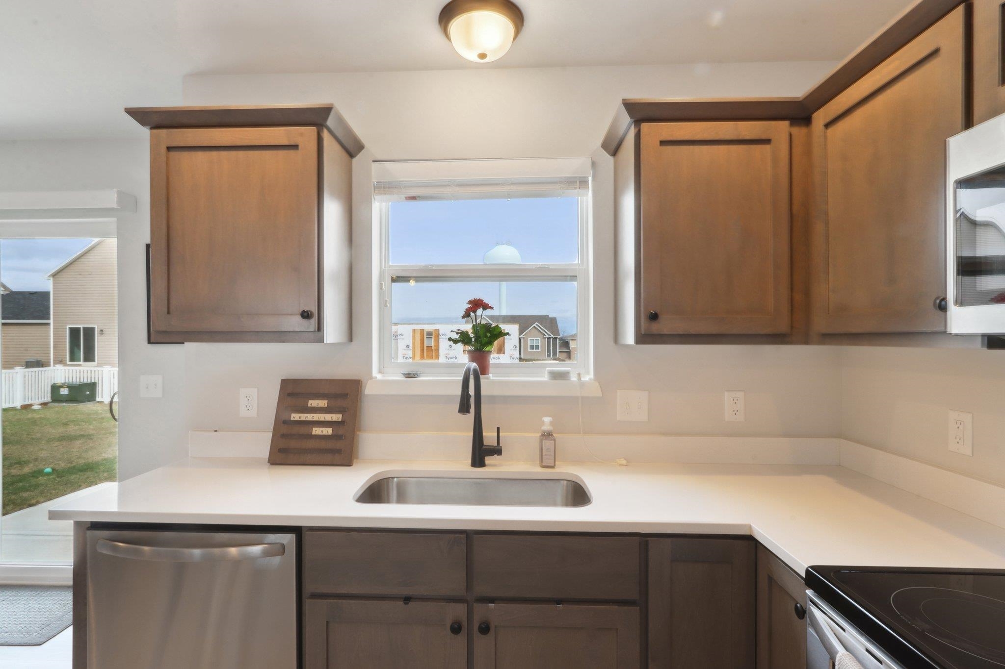 431 Hercules Trail