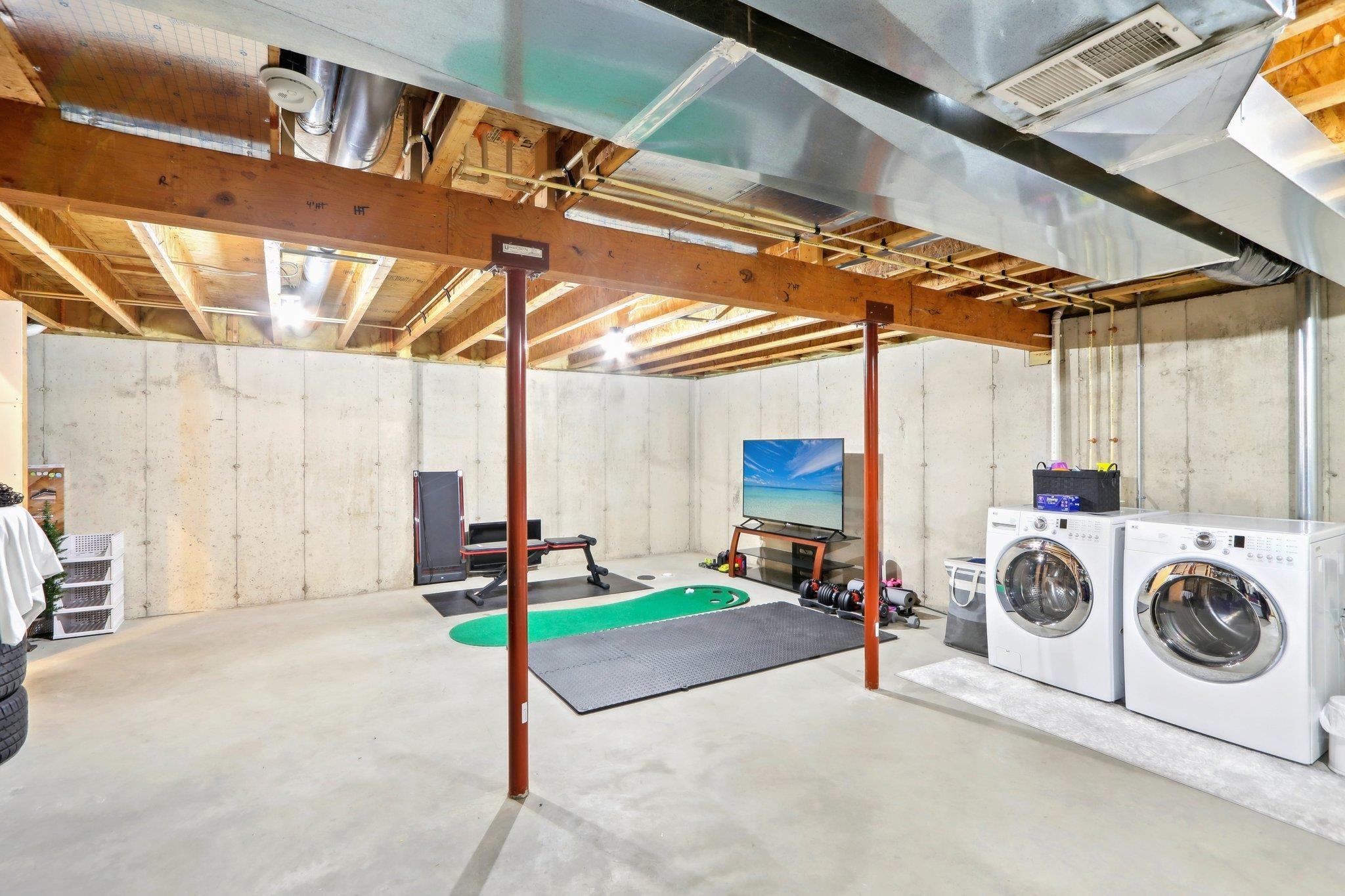 6114 Windmill Way