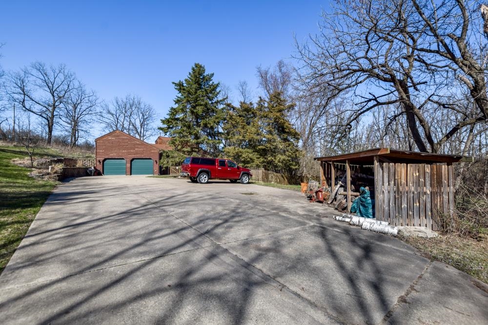 5713 Foster Road