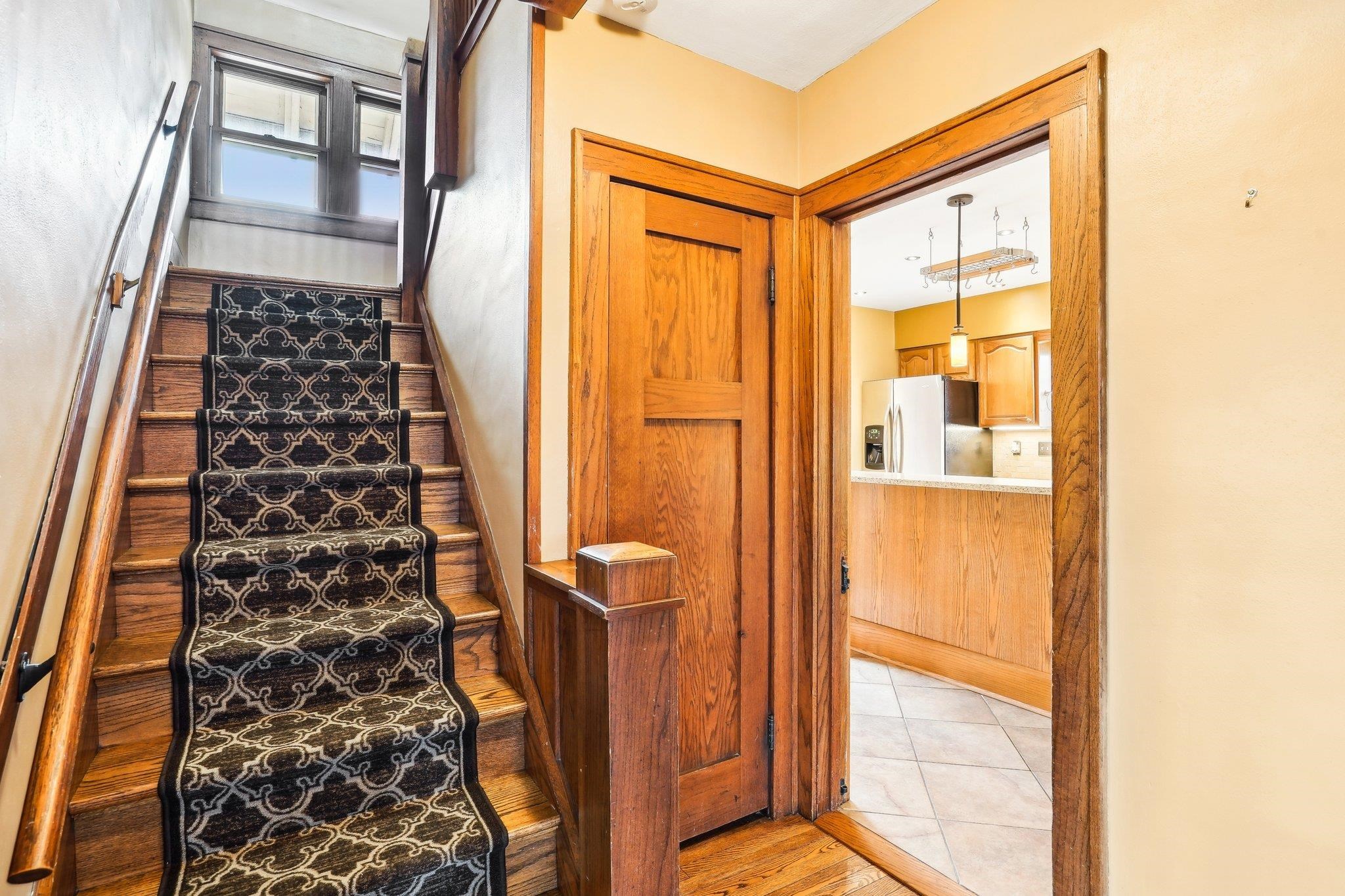 524 S Van Buren Street