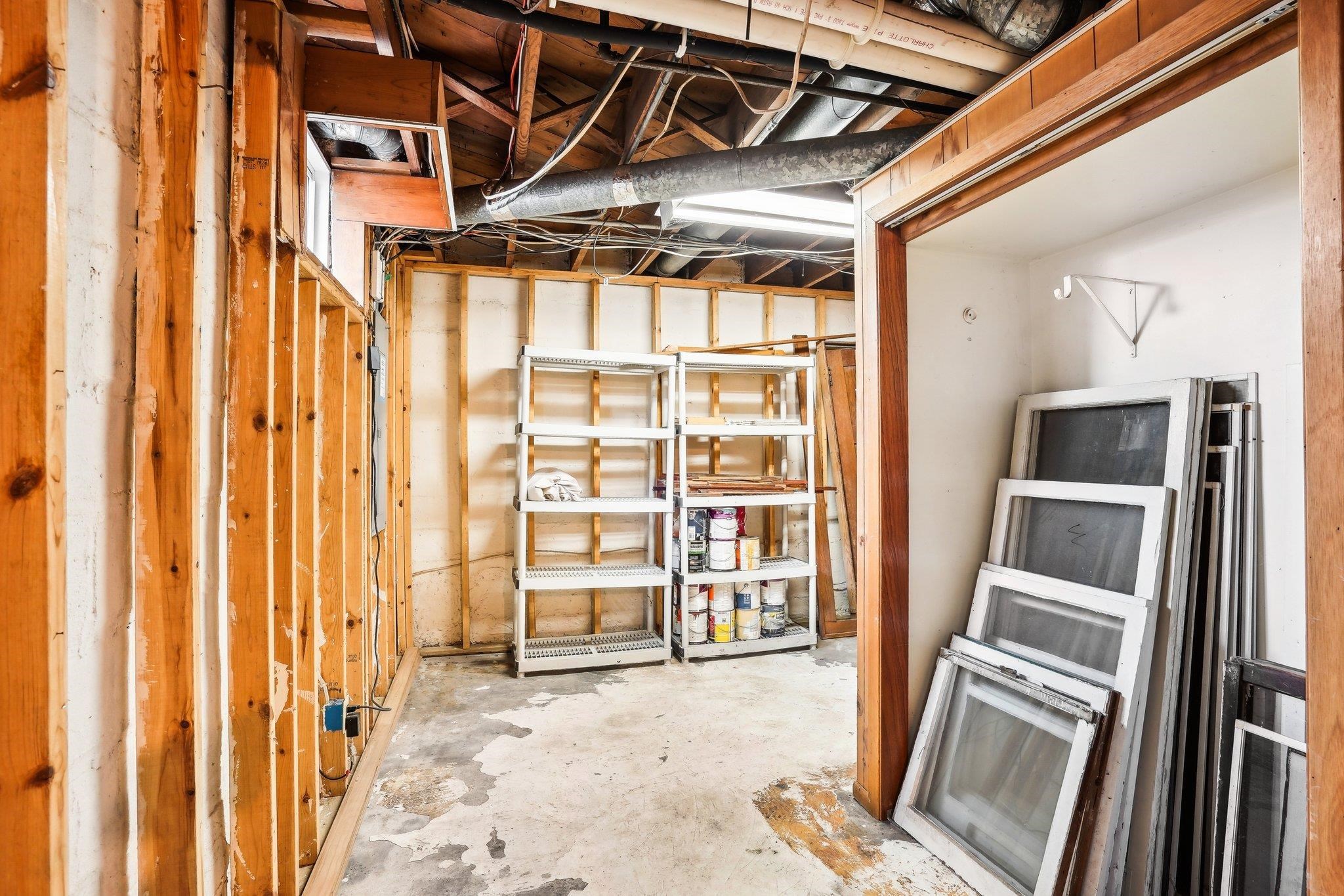 524 S Van Buren Street