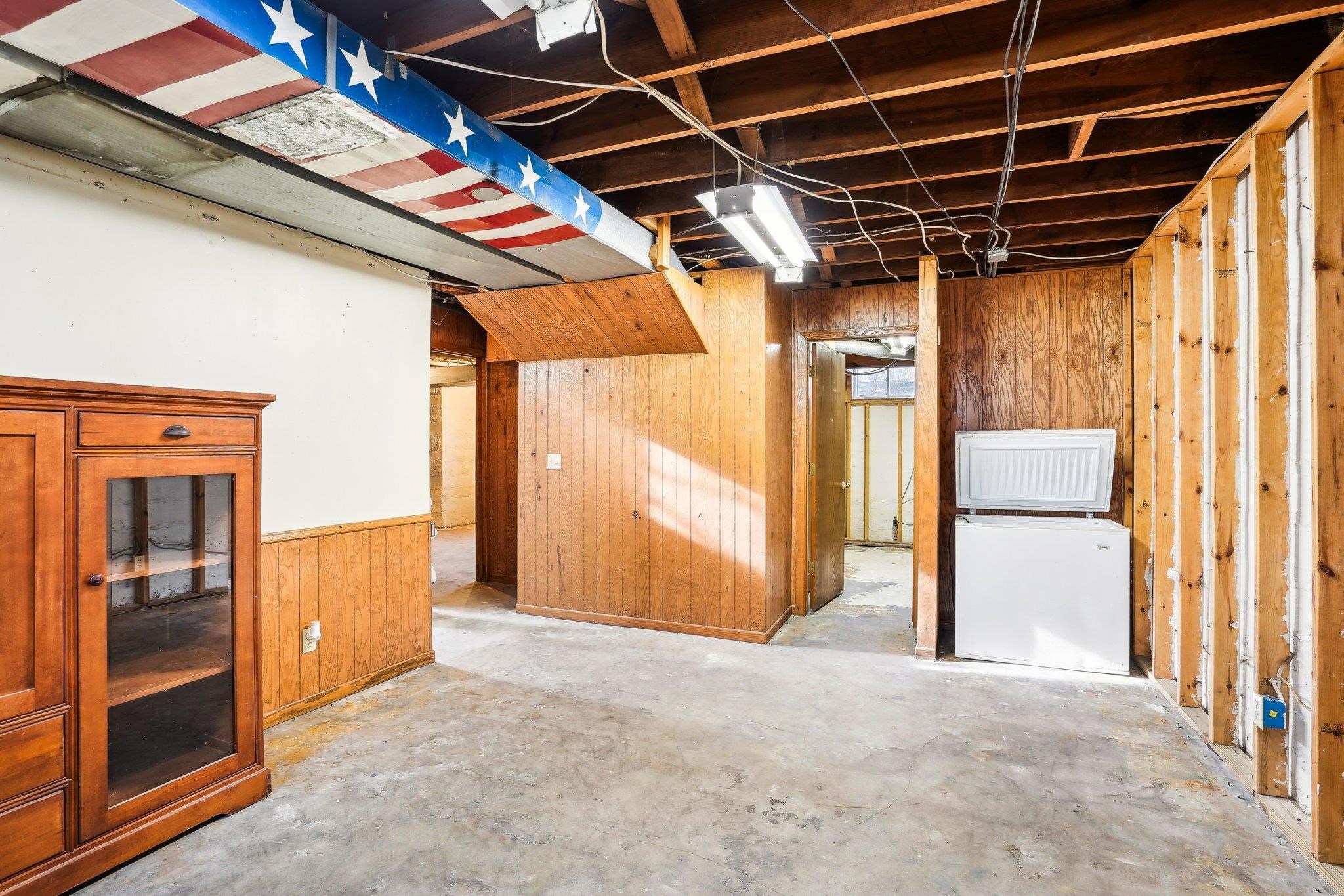 524 S Van Buren Street