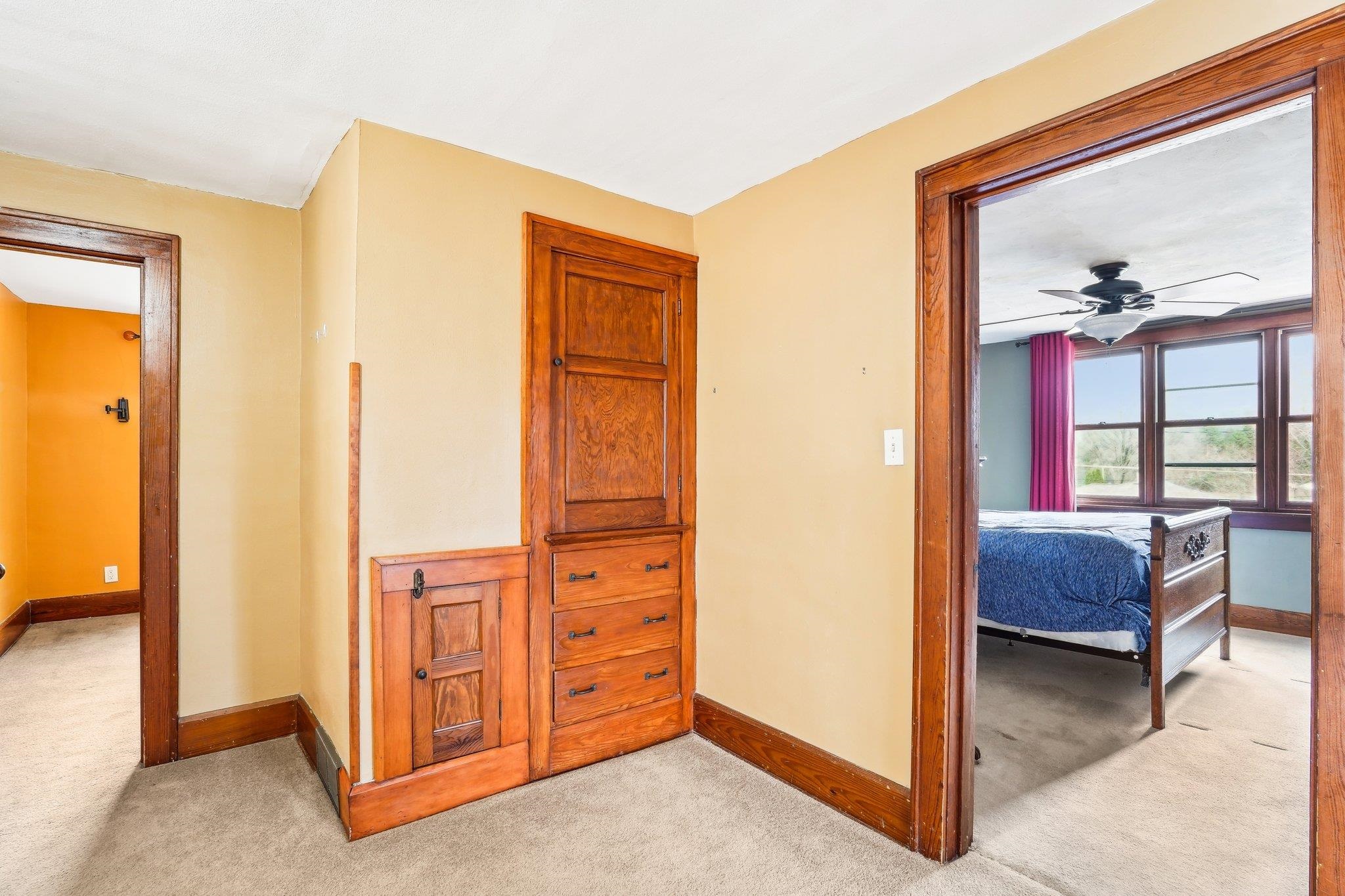 524 S Van Buren Street