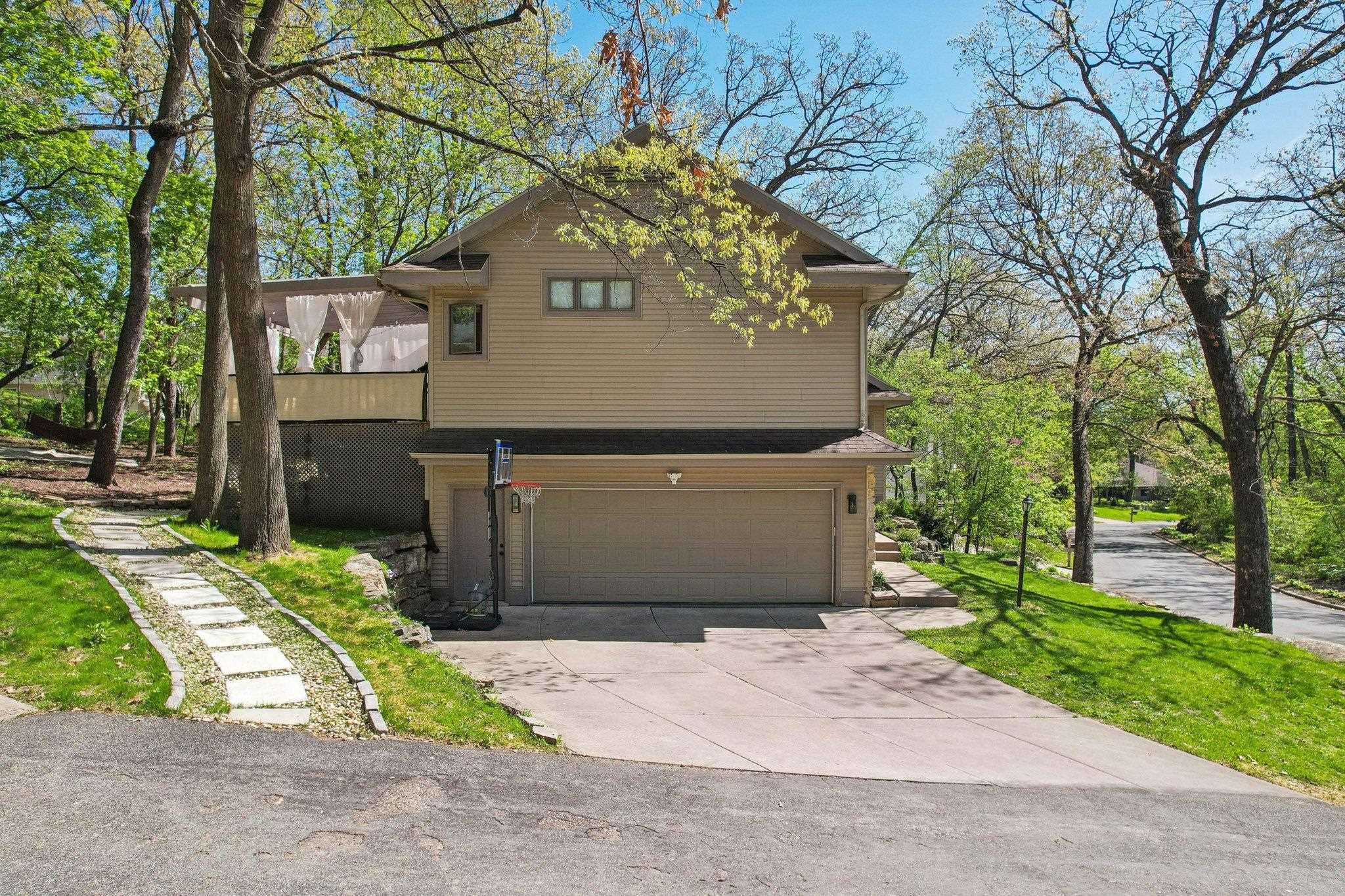 2 valhalla Court