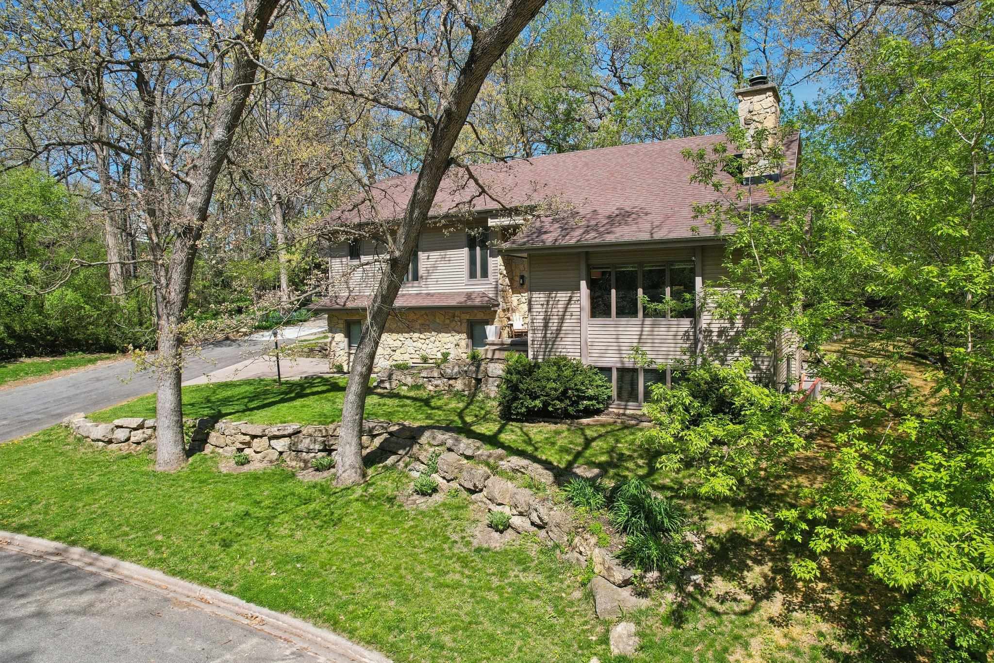 2 valhalla Court