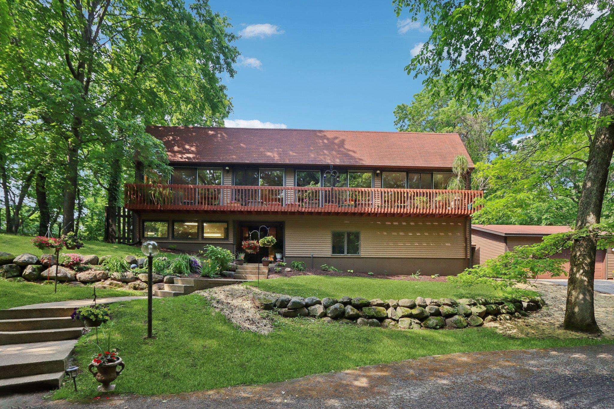 6221 Trail Ridge Court