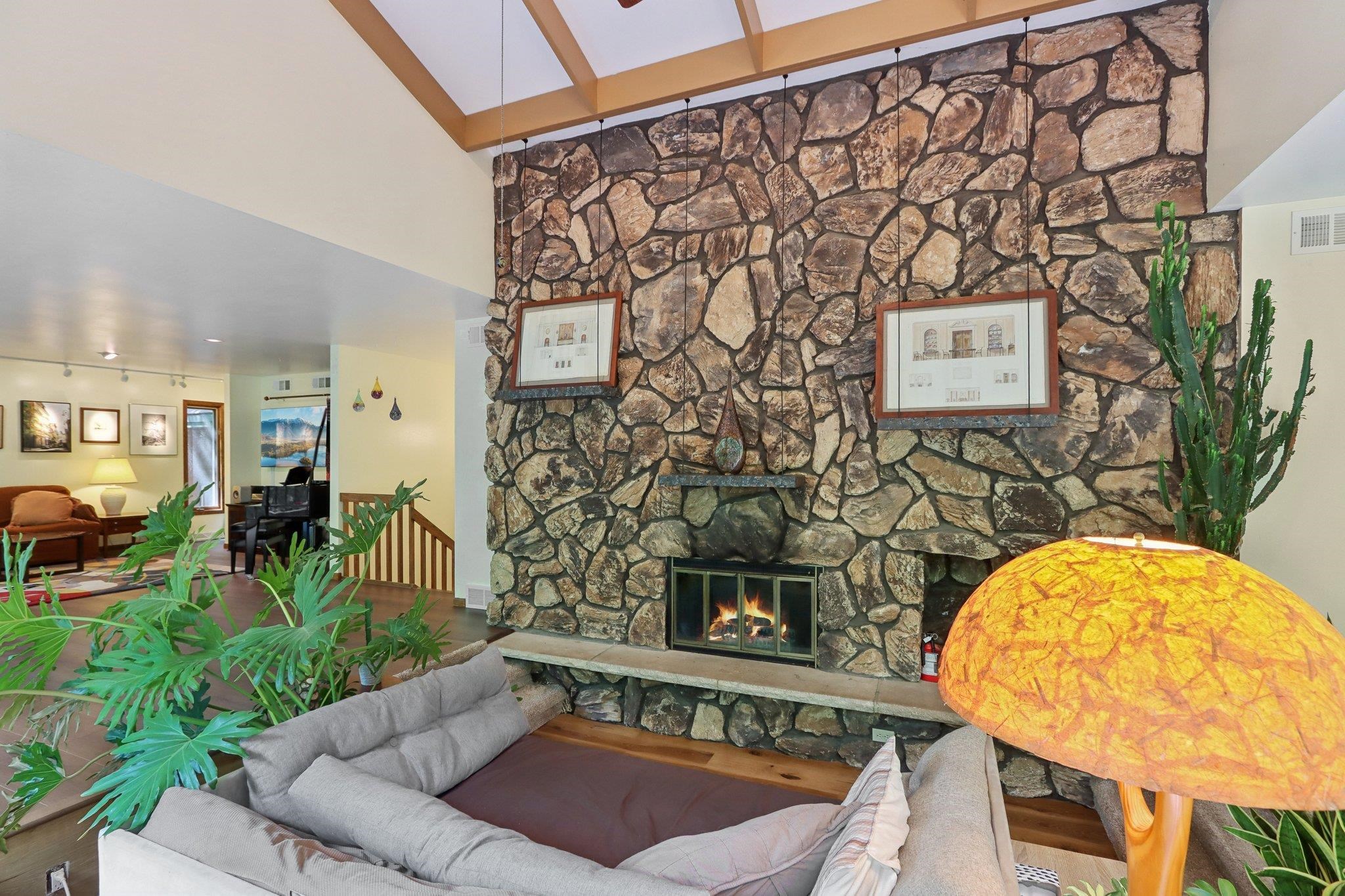 6221 Trail Ridge Court
