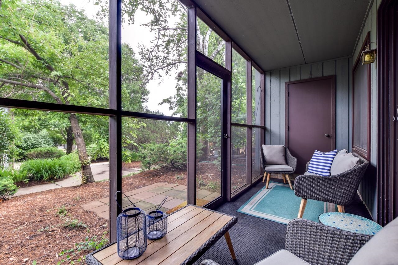 2807 Century Harbor Road 1