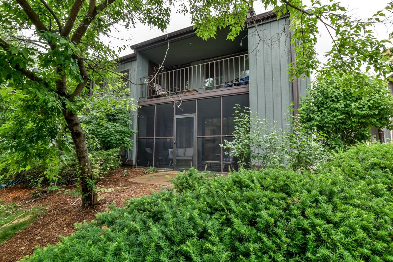 2807 Century Harbor Road 1