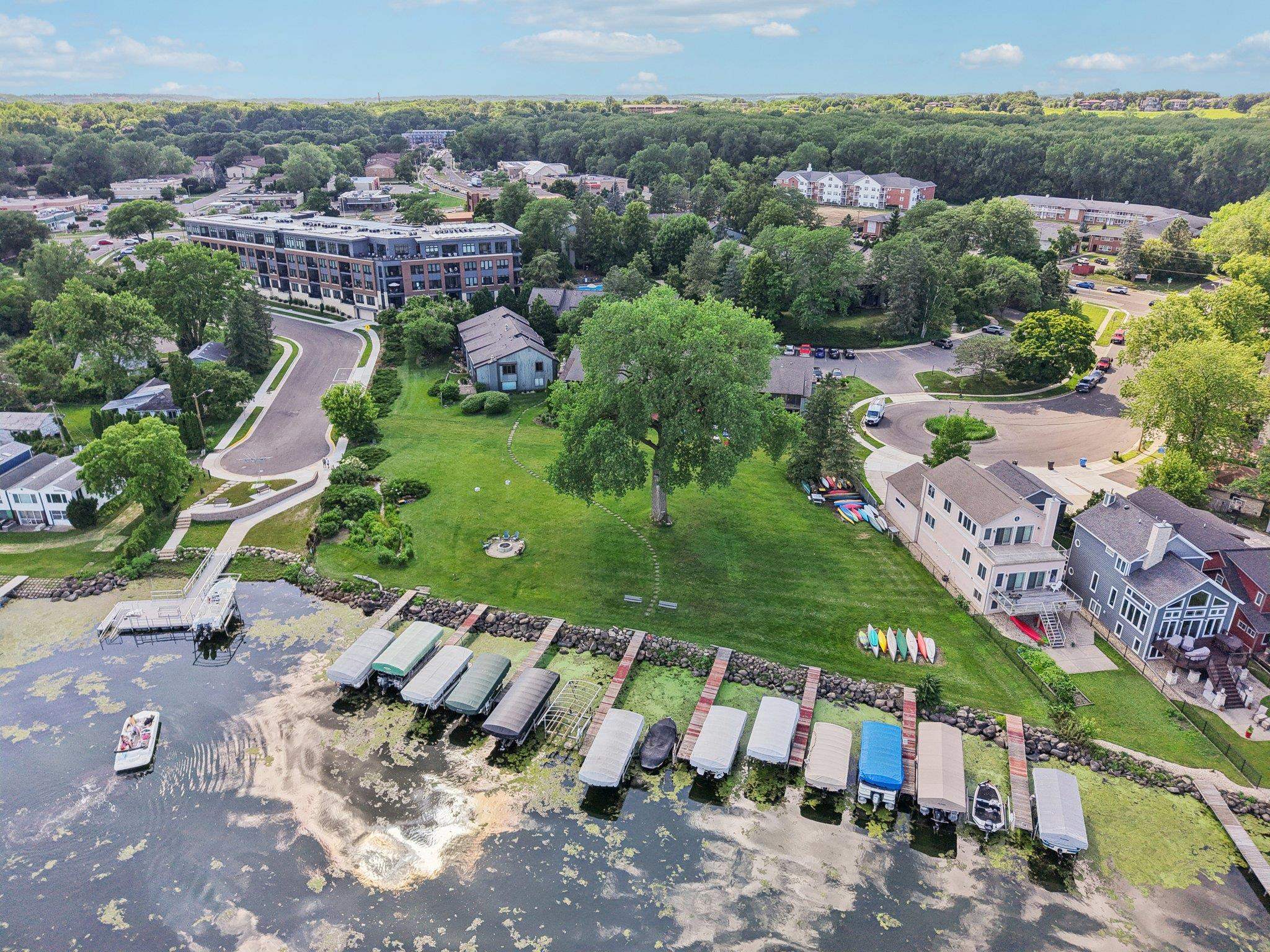 2807 Century Harbor Road 1