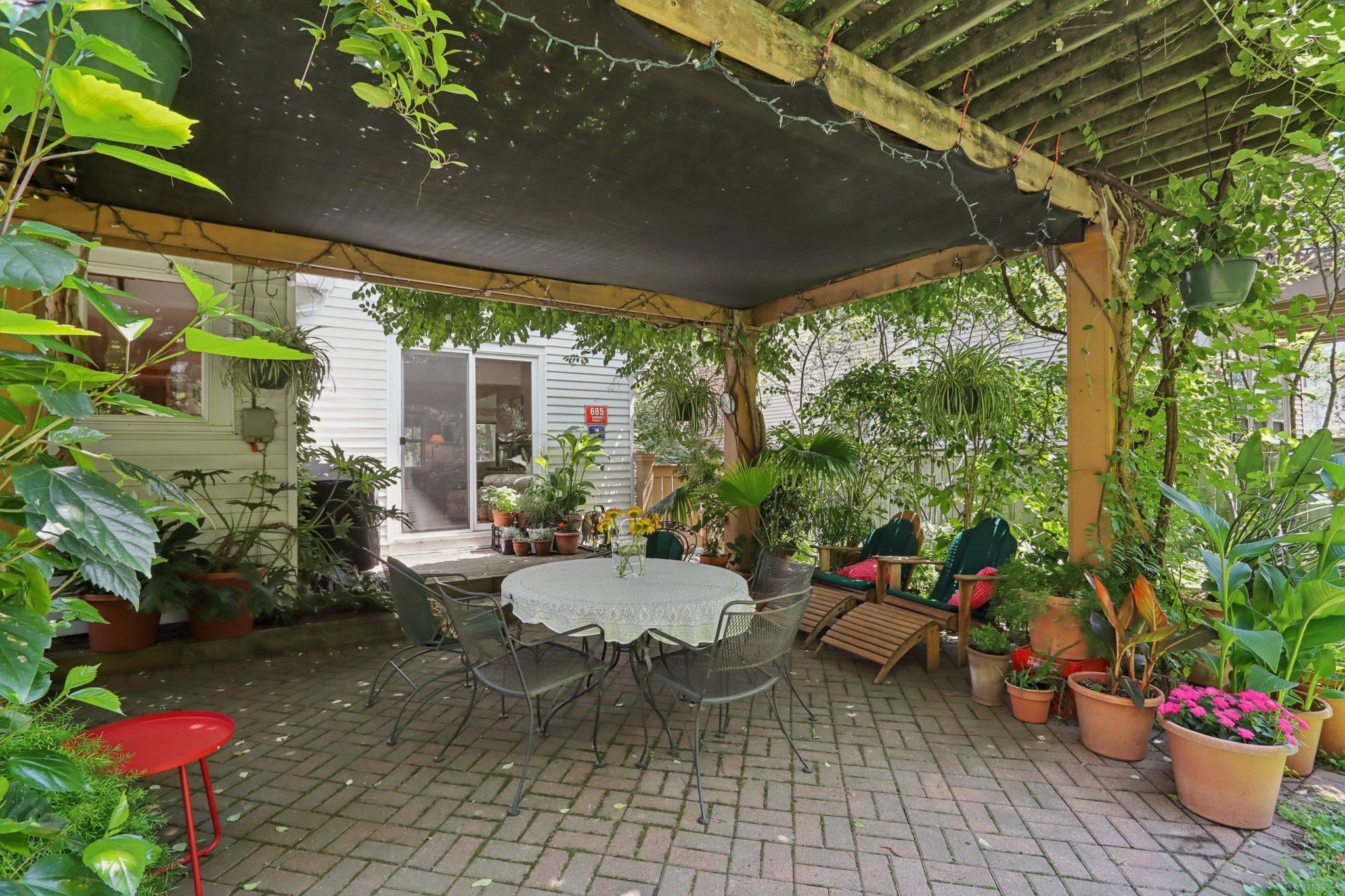 714 Baltzell Street