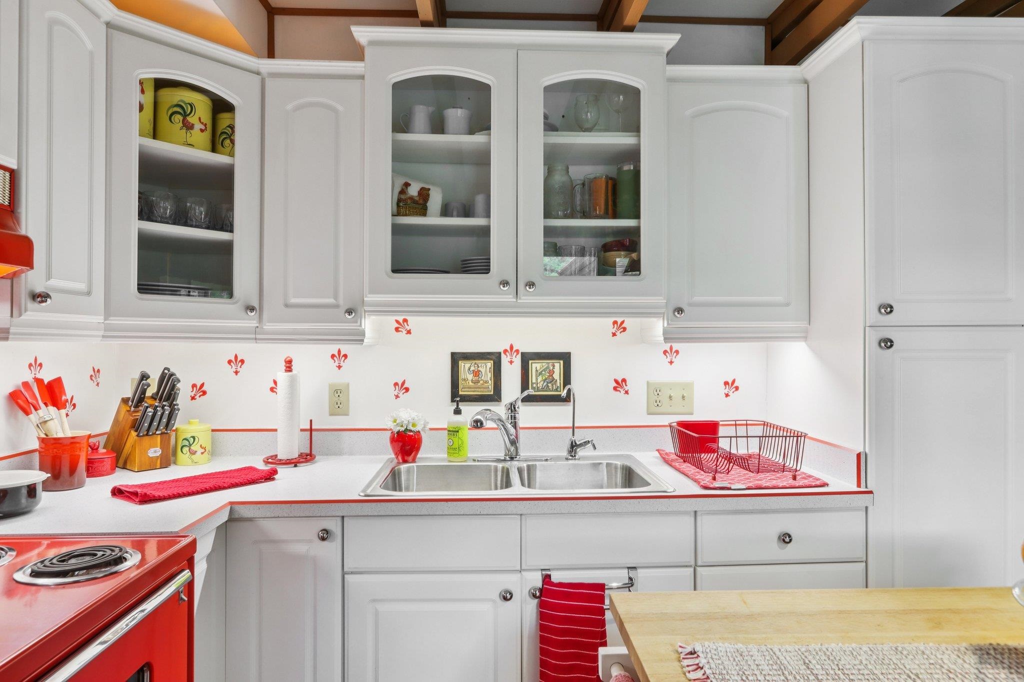 9727 N Blackhawk Drive