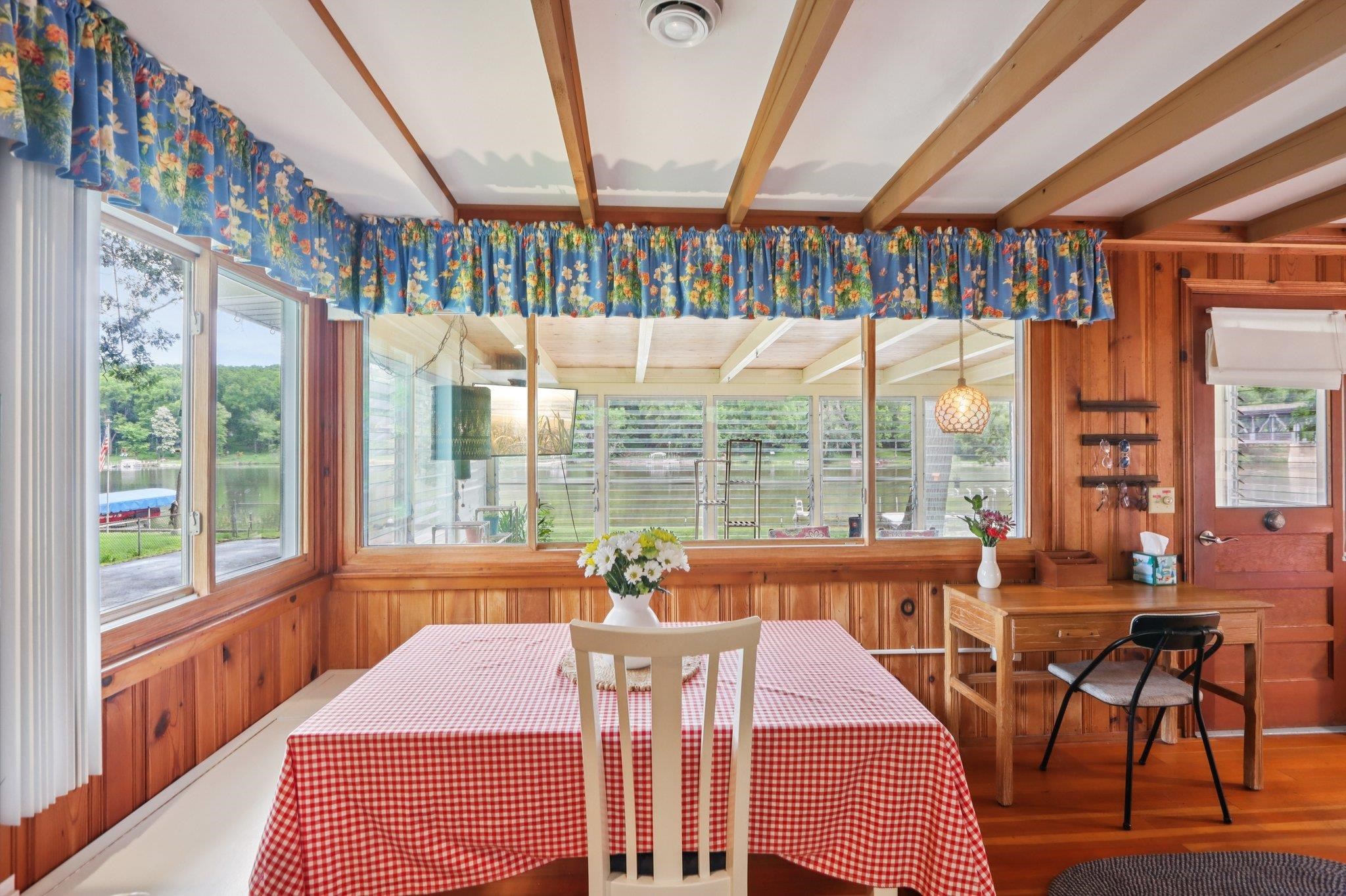 9727 N Blackhawk Drive