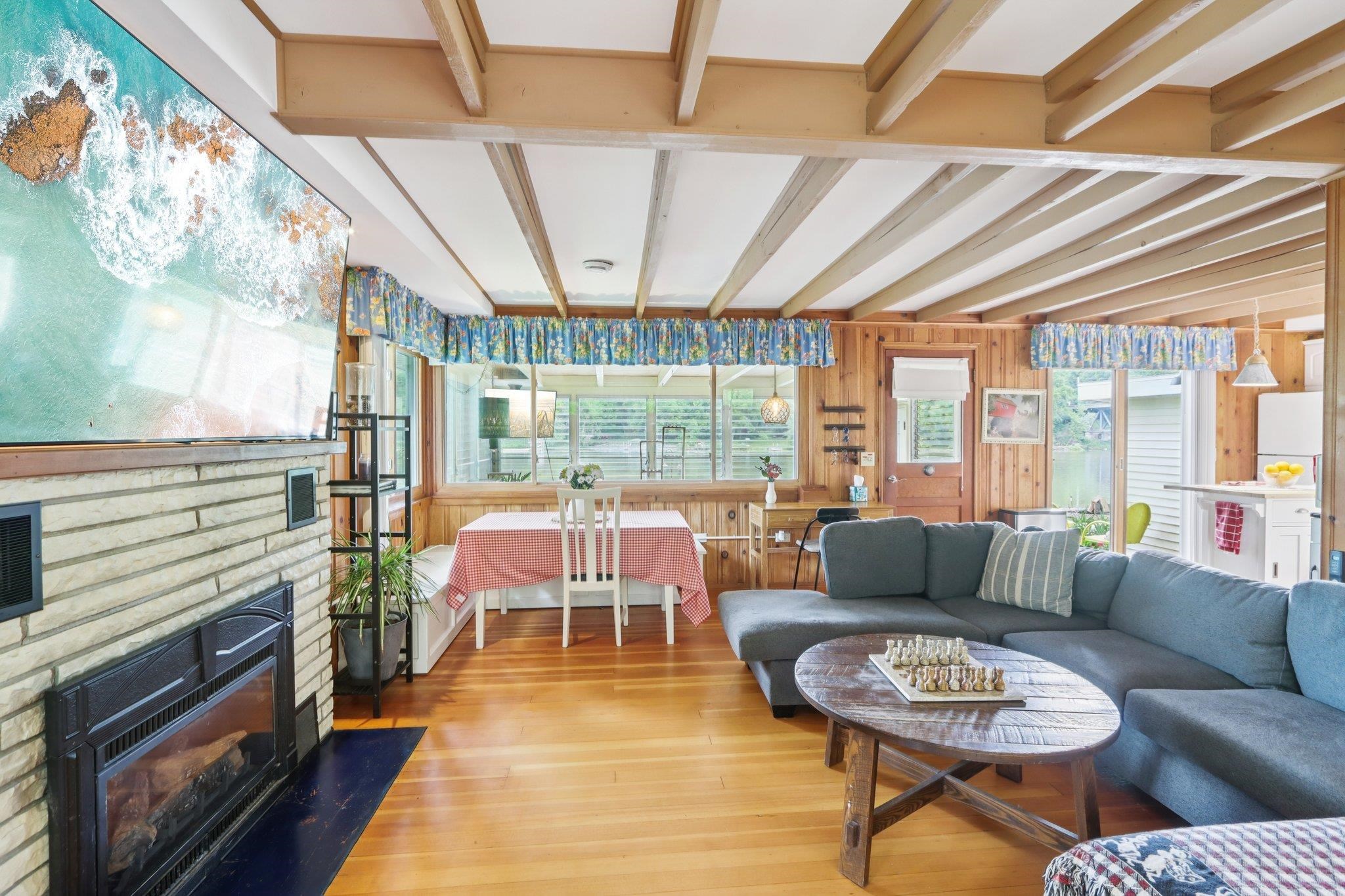 9727 N Blackhawk Drive