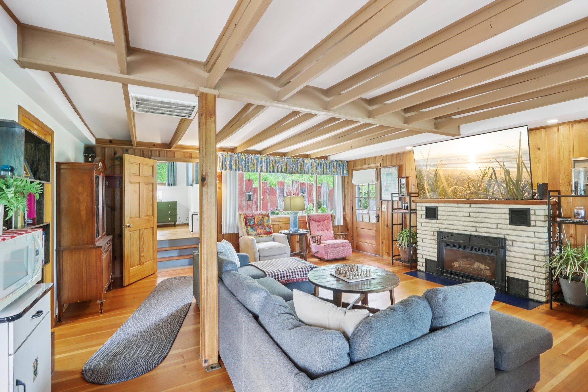 9727 N Blackhawk Drive