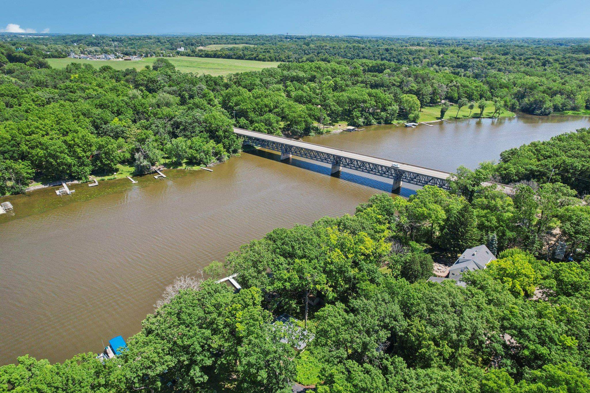 9727 N Blackhawk Drive