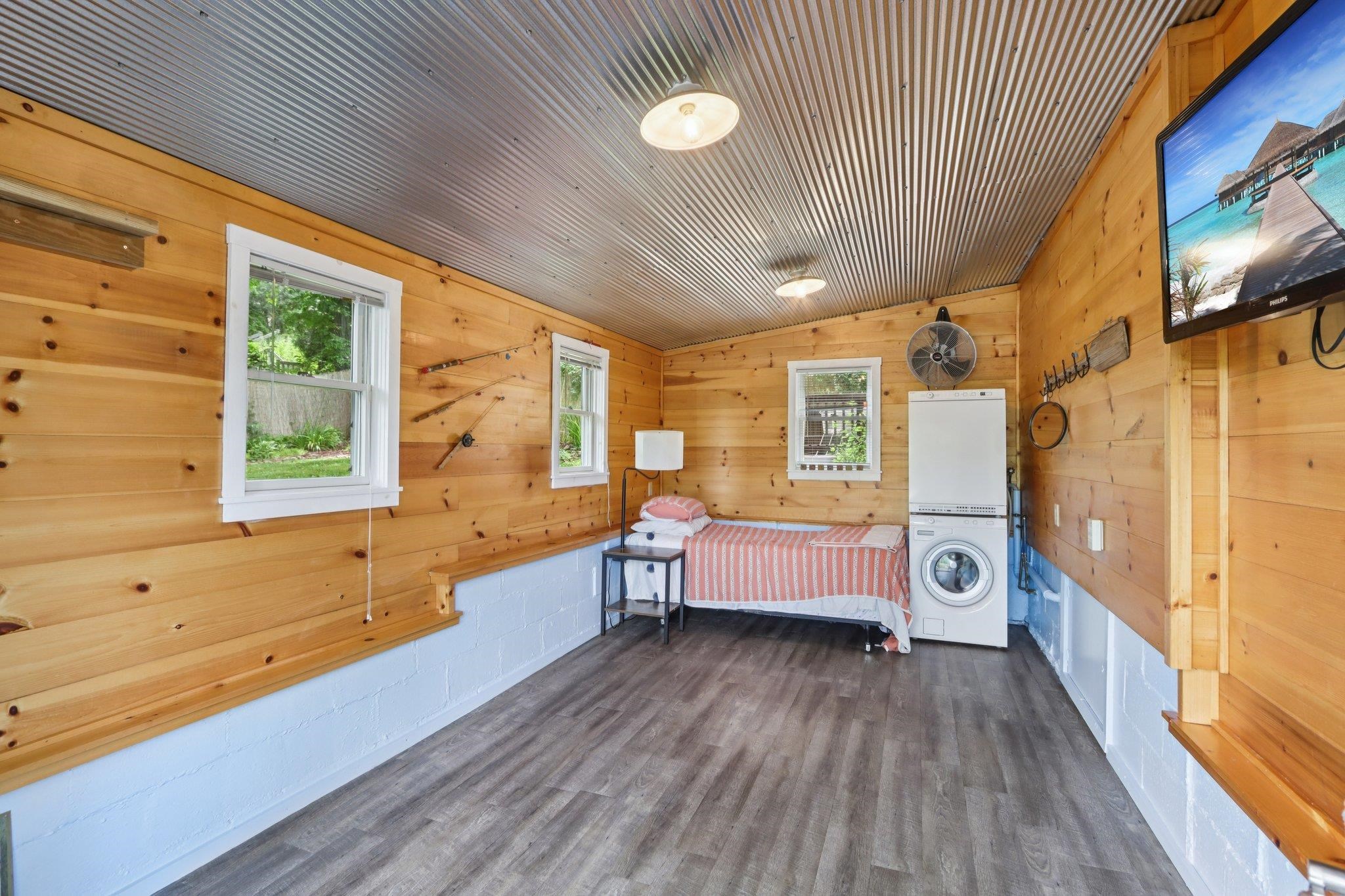 9727 N Blackhawk Drive