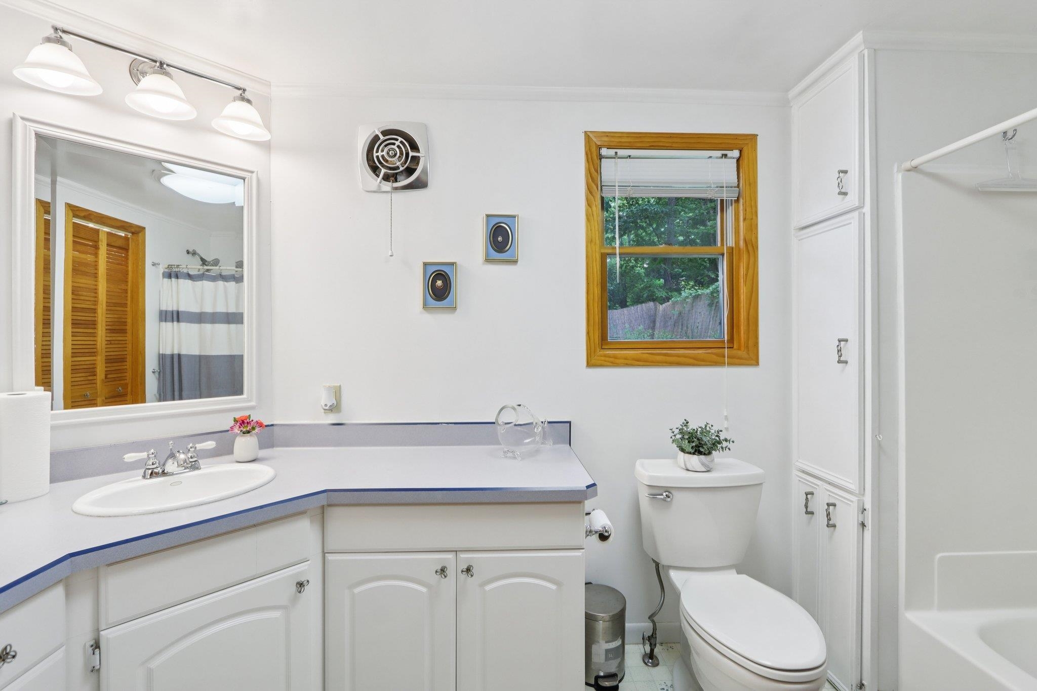 9727 N Blackhawk Drive