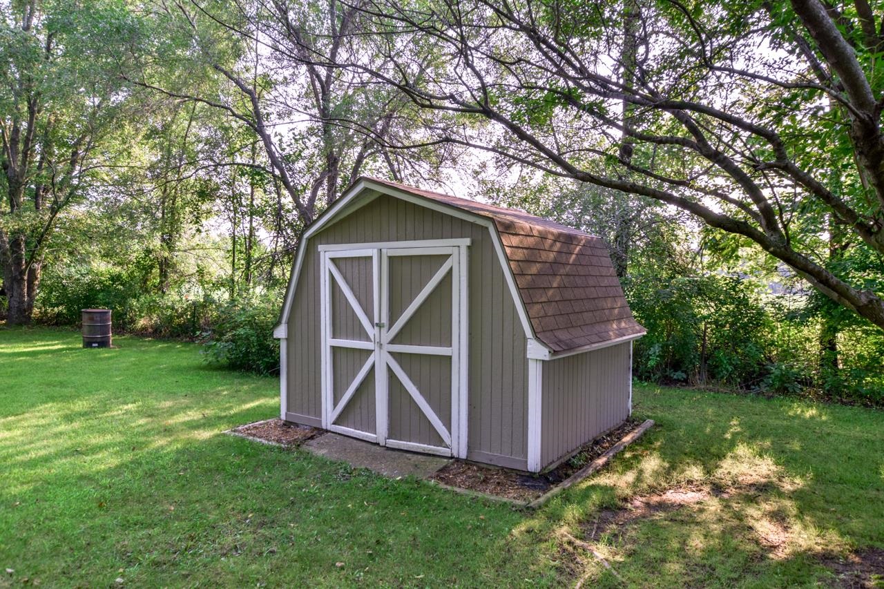 6801 S County Road T