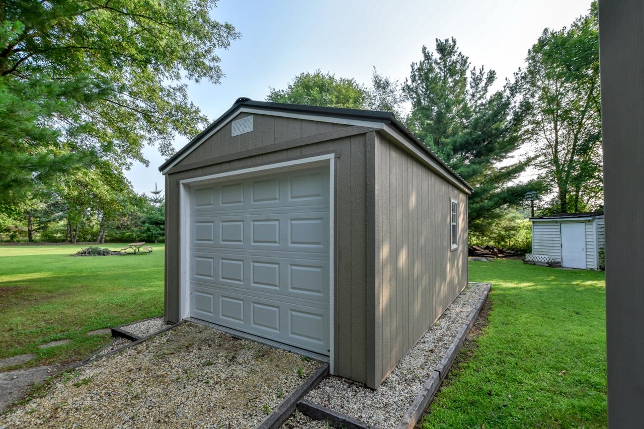 6801 S County Road T