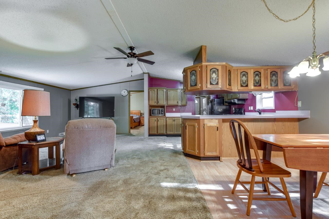 6801 S County Road T