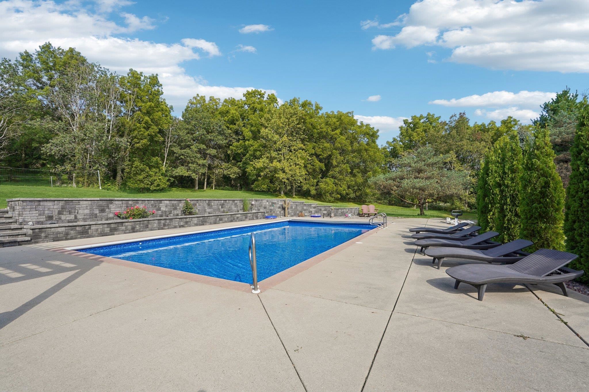1329 County Road D
