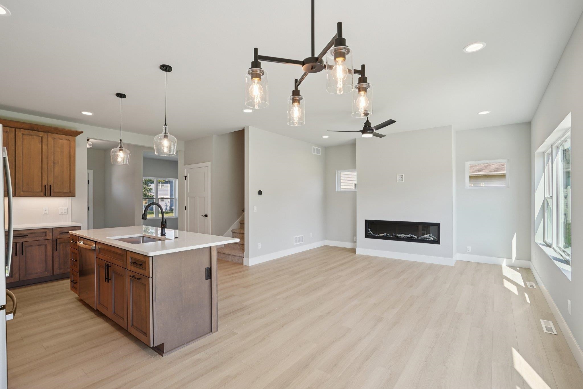 216 Cardinal Lane